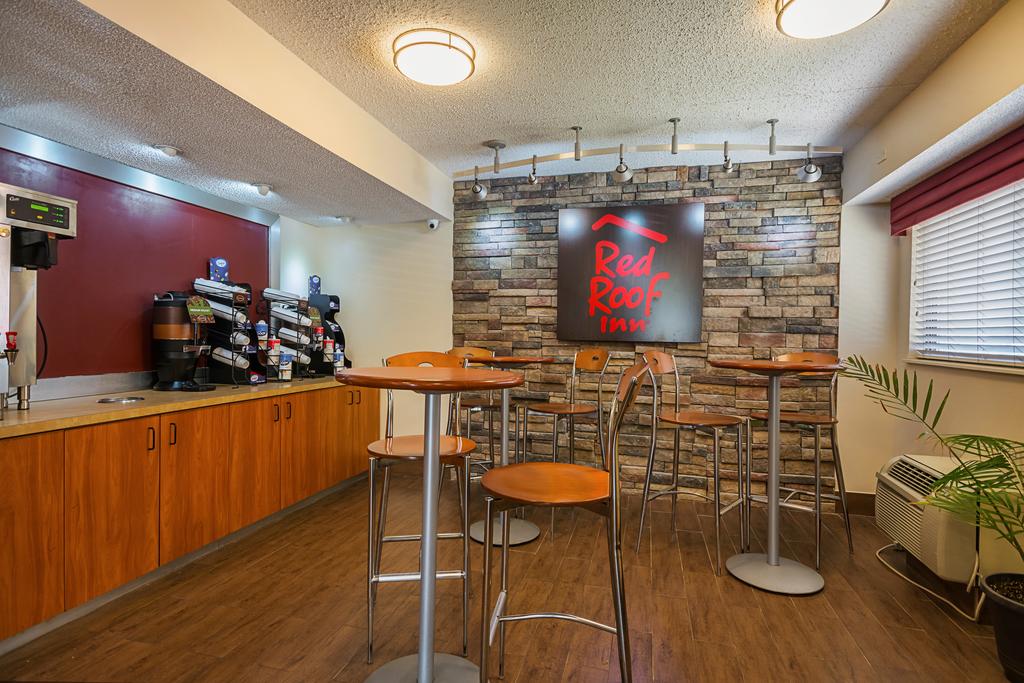 Red Roof Inn Dallas - DFW Airport North