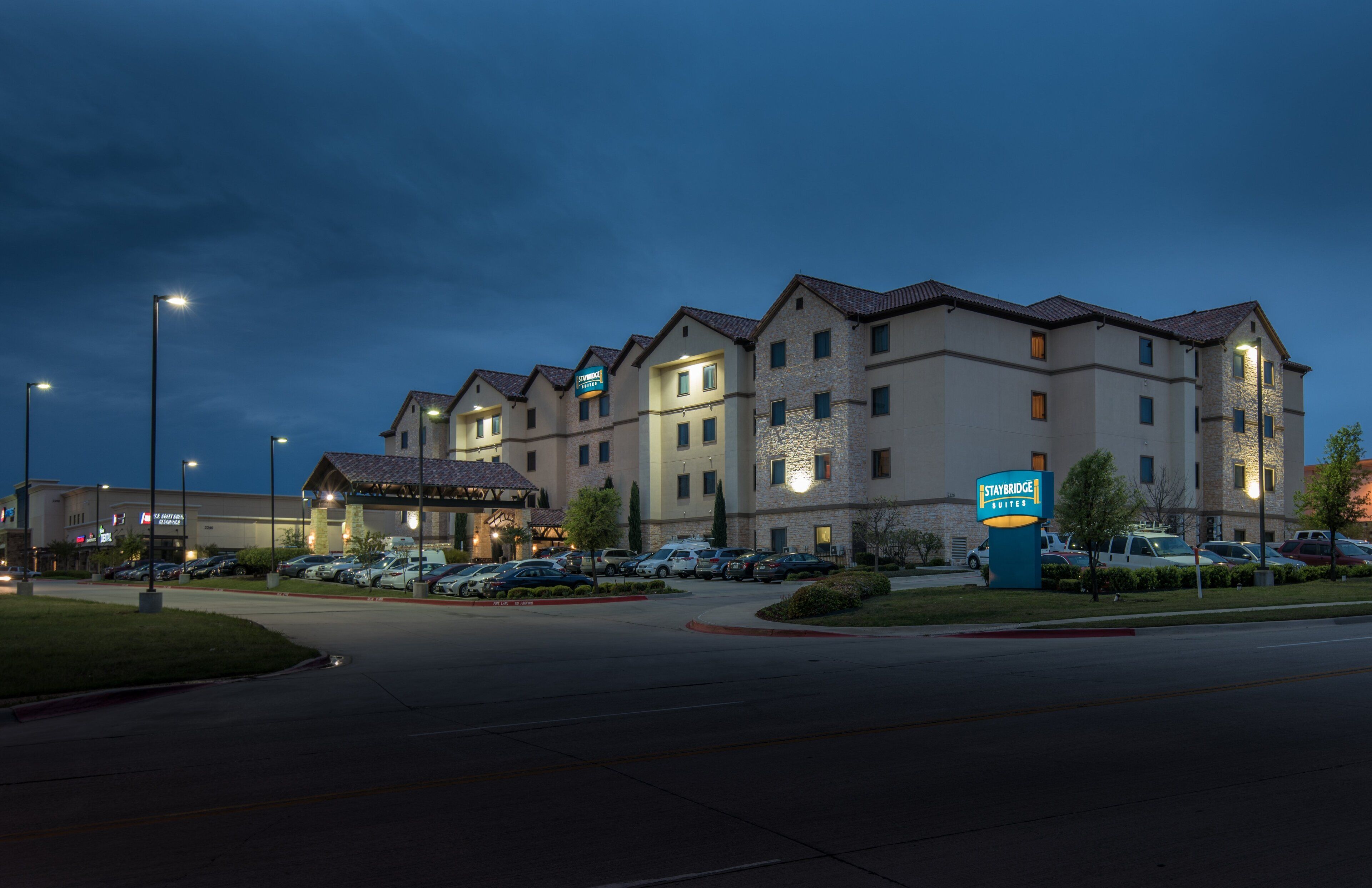Staybridge Suites DFW Airport North