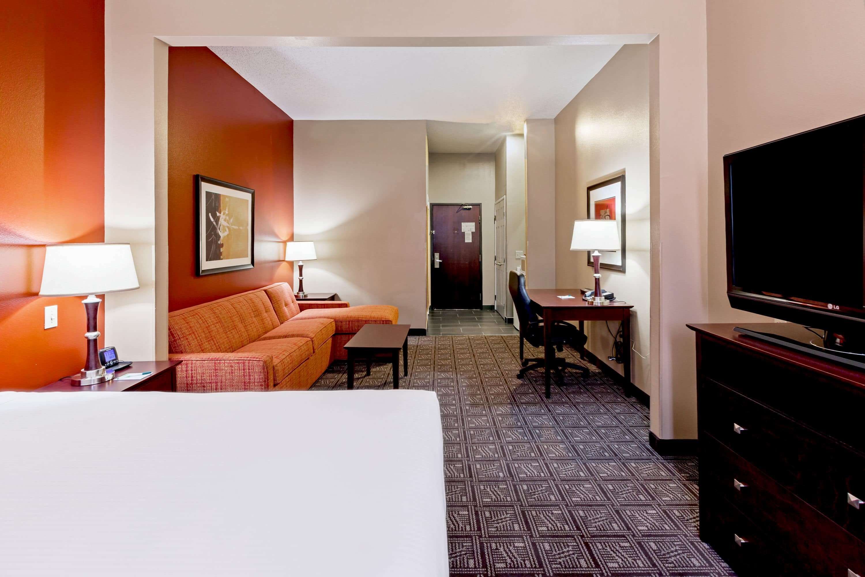 Comfort Inn and Suites Irving