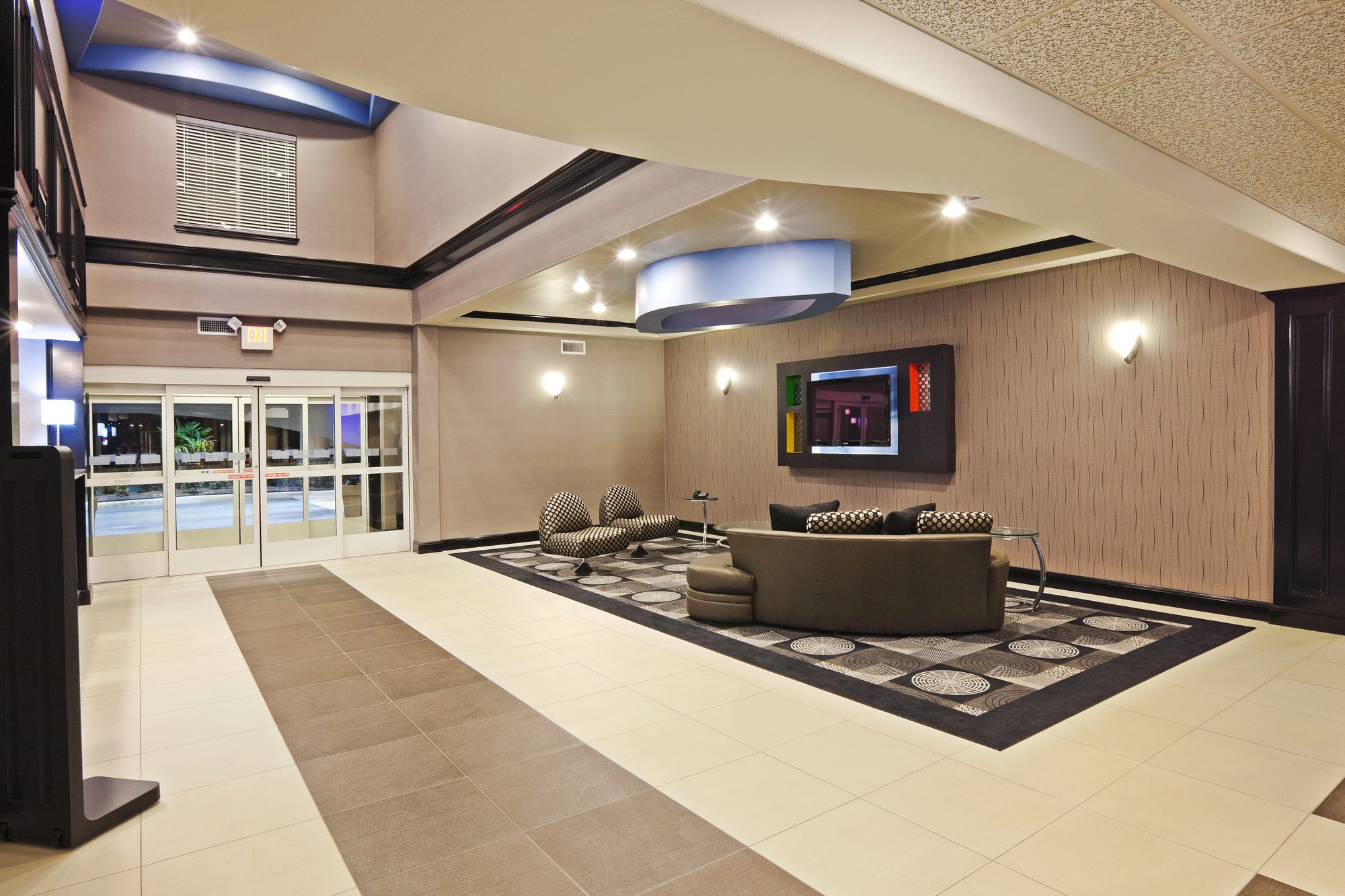 Holiday Inn Express Hotel & Suites Jacksonville