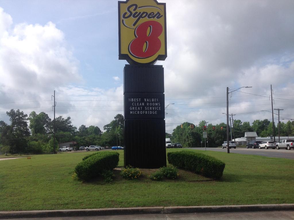 Super 8 by Wyndham Jasper TX