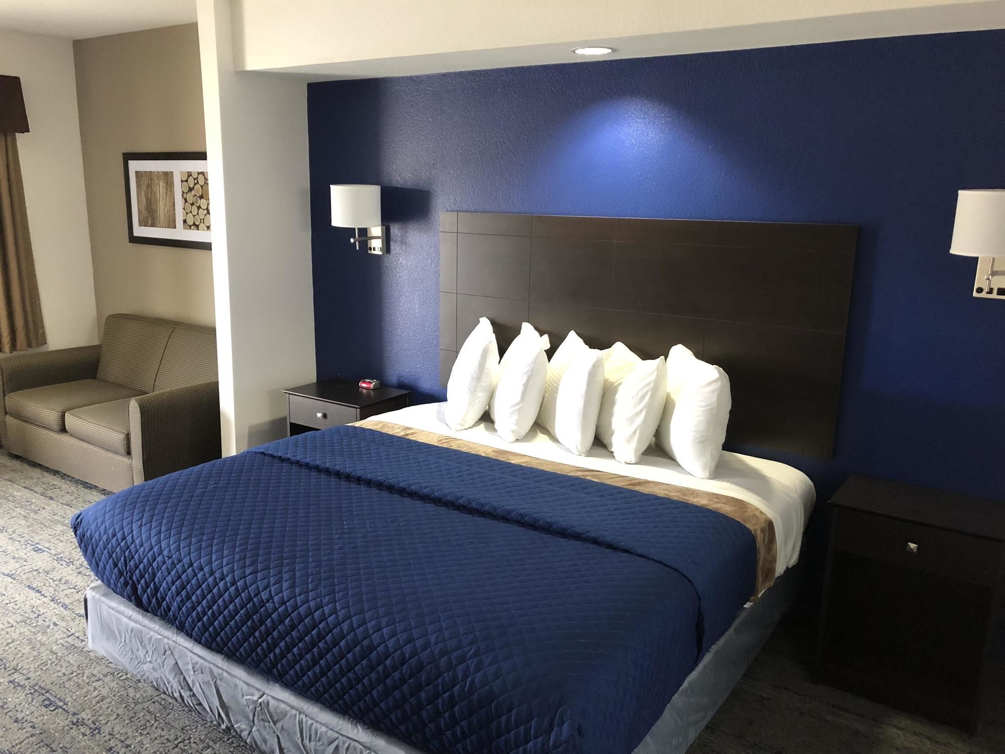 Executive Inn & Suites Joaquin