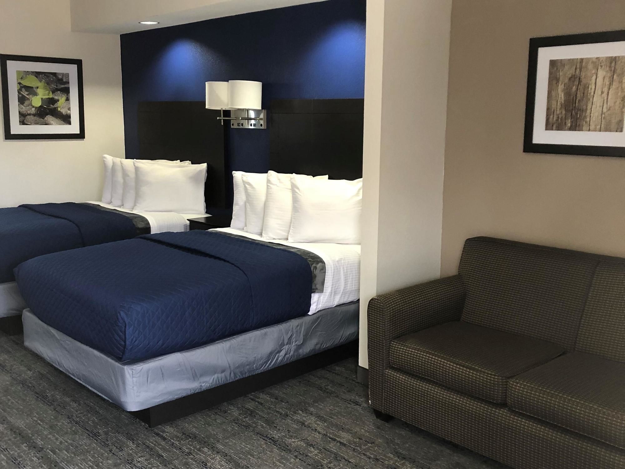 Executive Inn & Suites Joaquin
