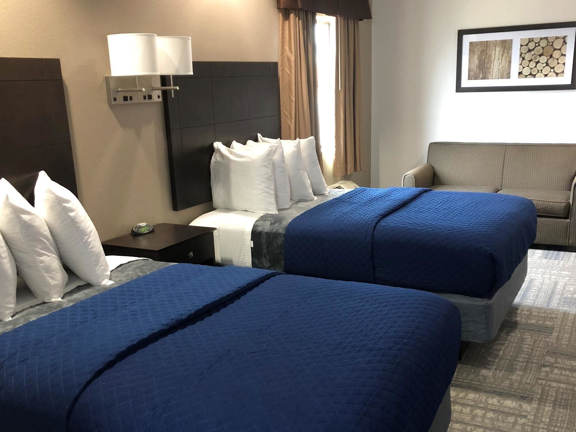 Executive Inn & Suites Joaquin