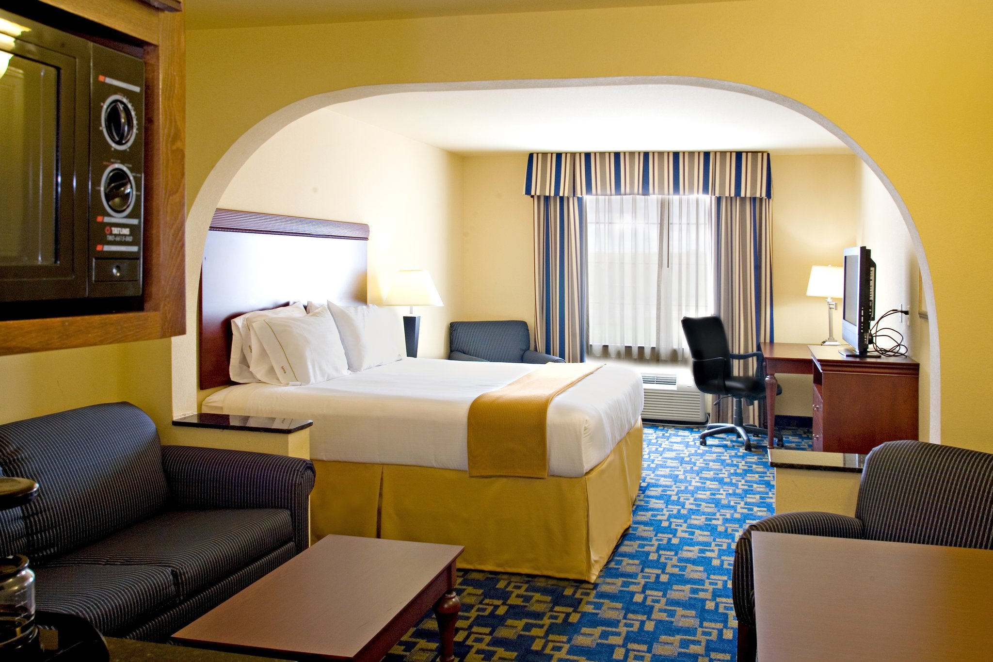 Holiday Inn Express & Suites Jourdanton-Pleasanton