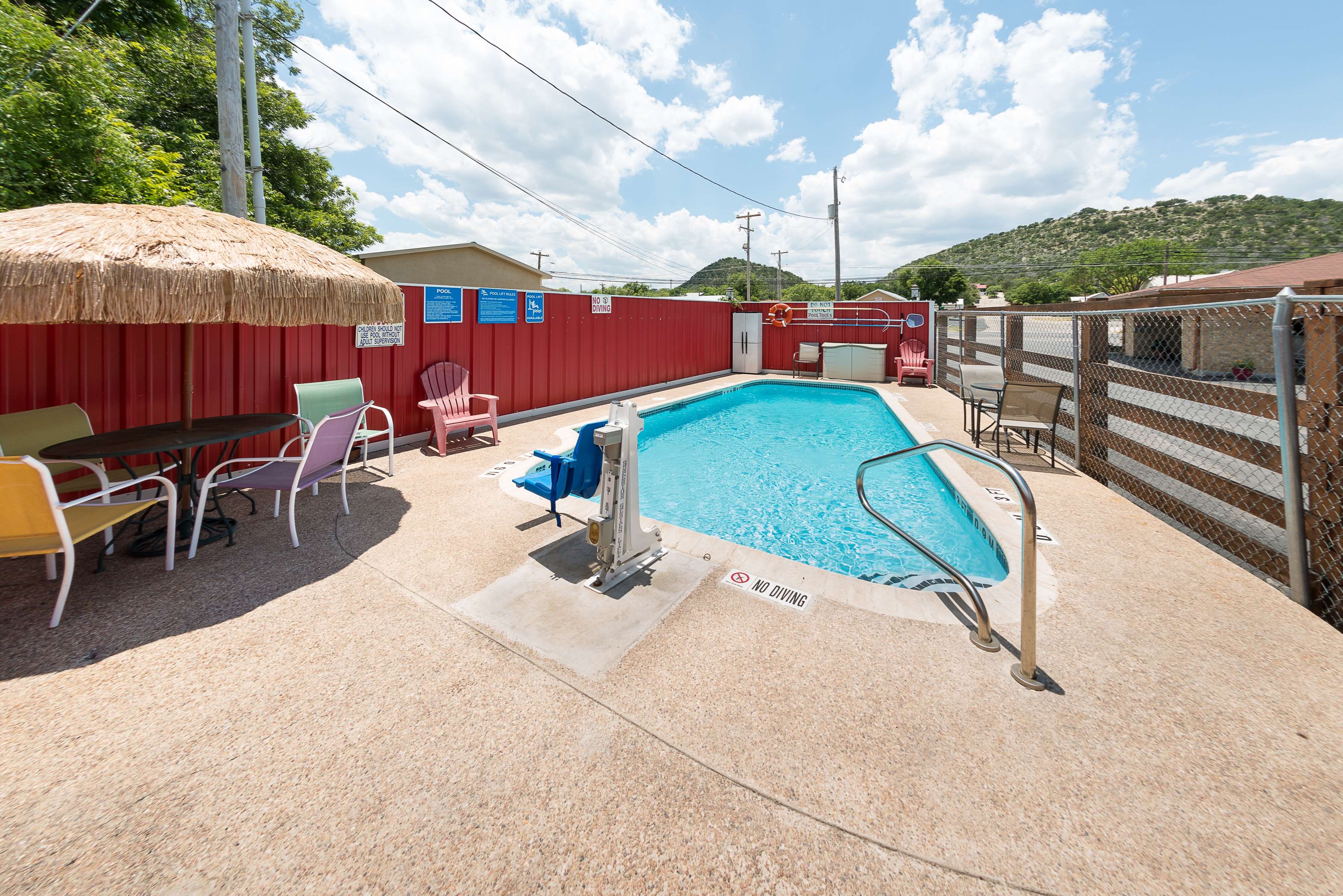 Americas Best Value Inn - The Legends Inn