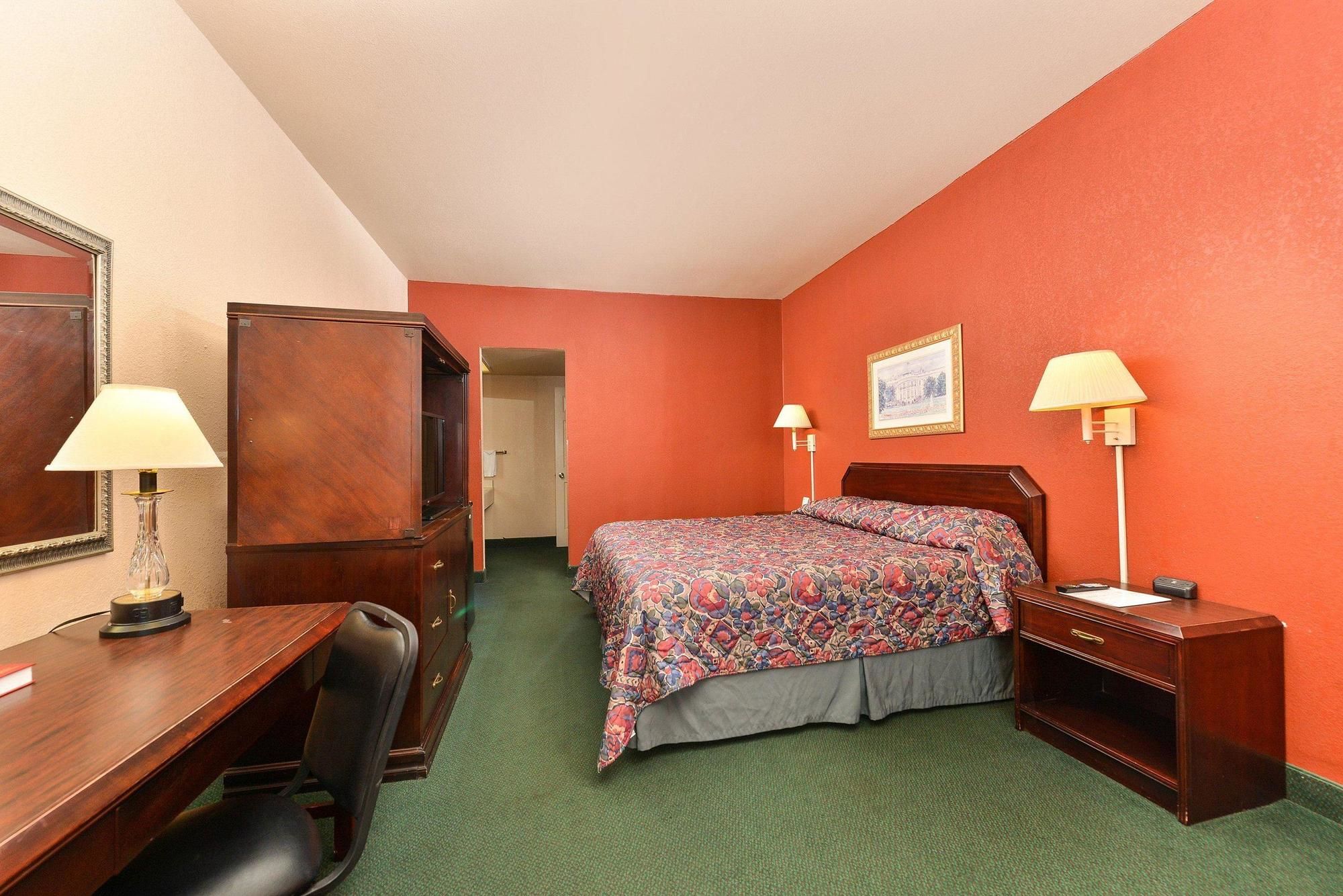 Econo Lodge Junction