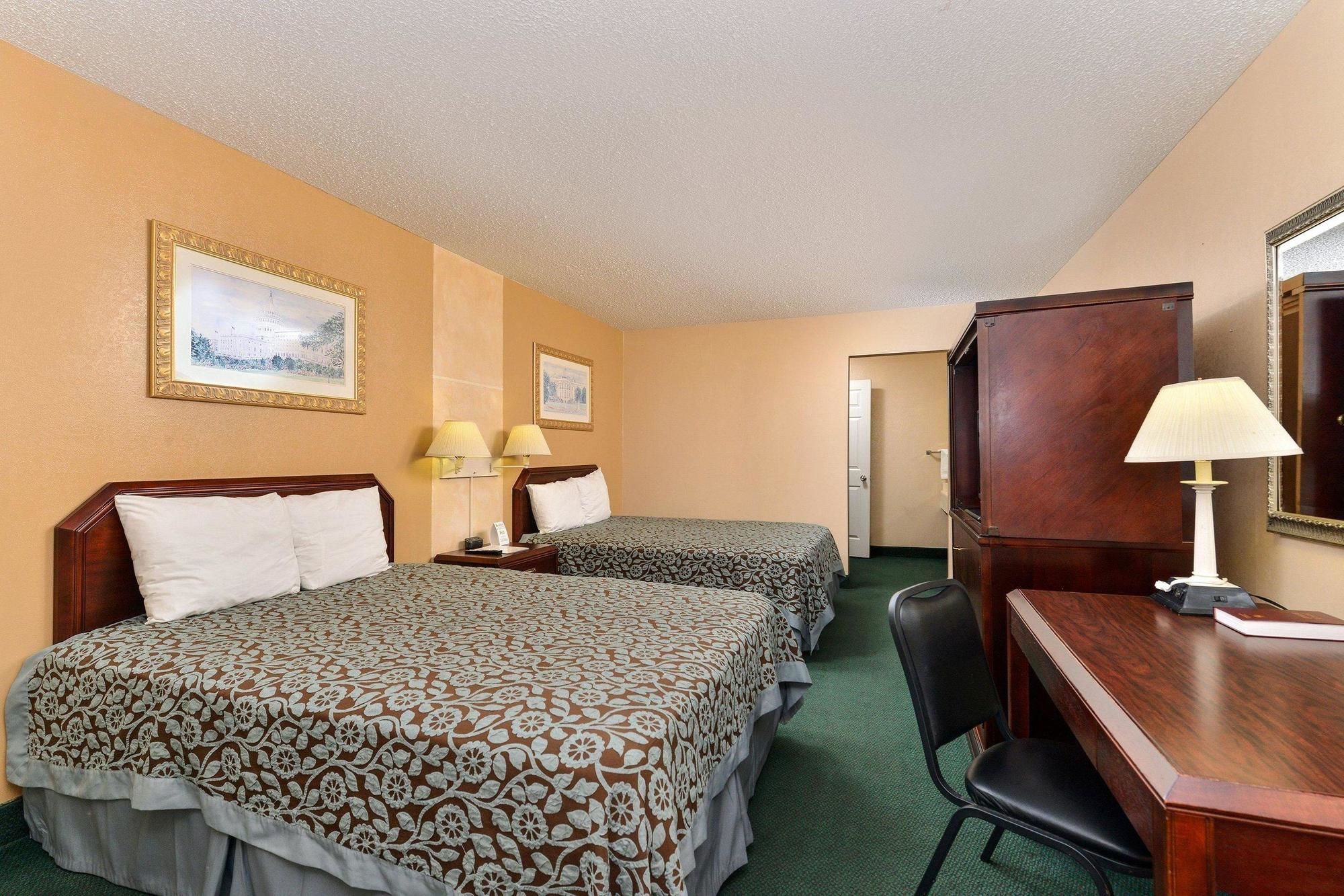 Econo Lodge Junction