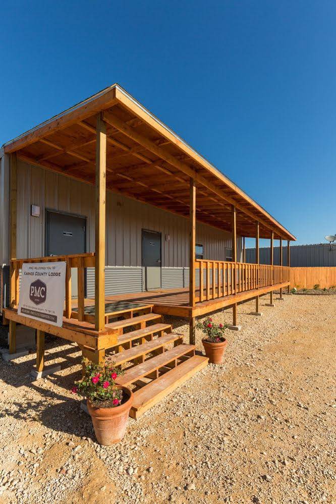 Karnes County Lodge