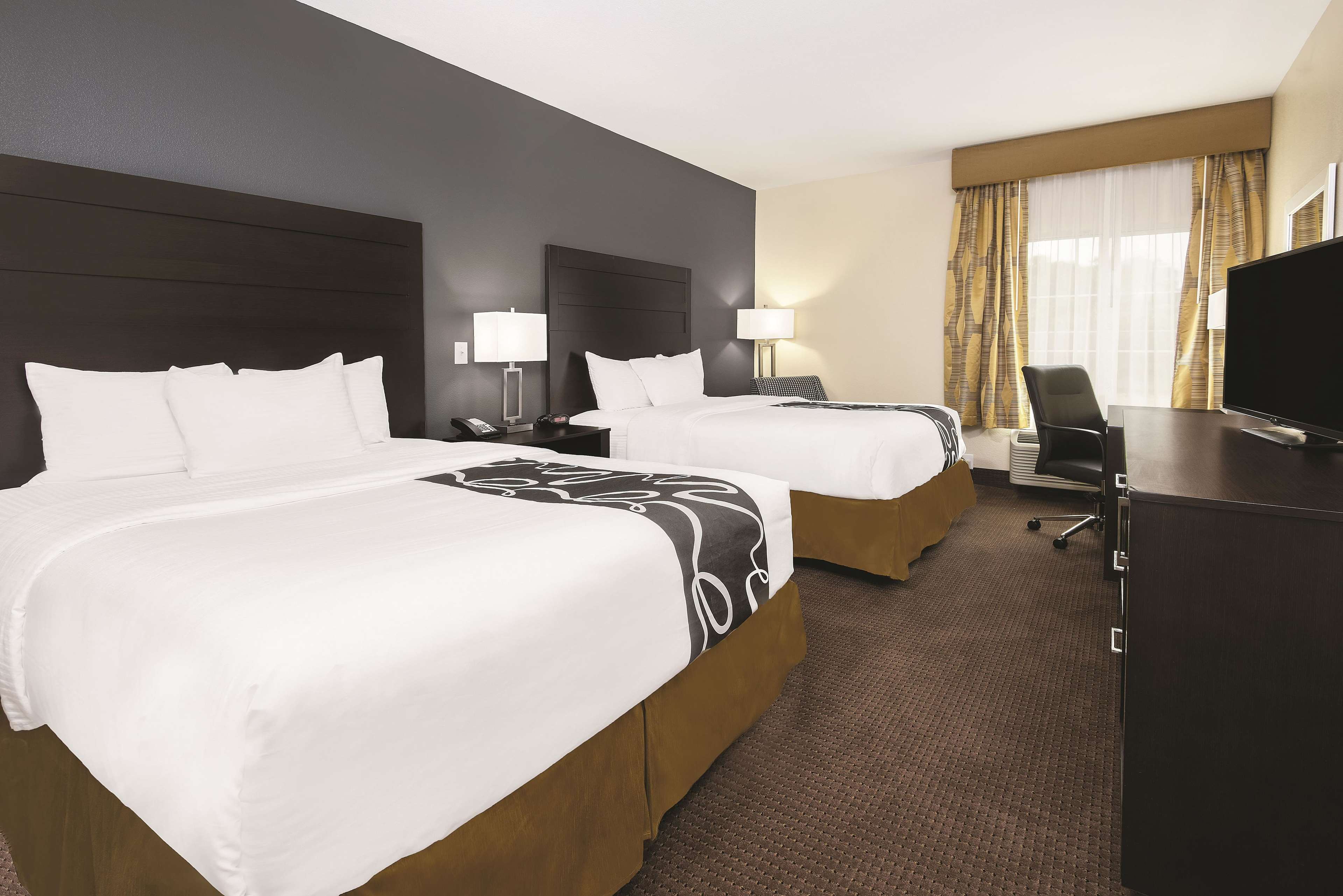 La Quinta Inn & Suites by Wyndham Karnes City - Kenedy