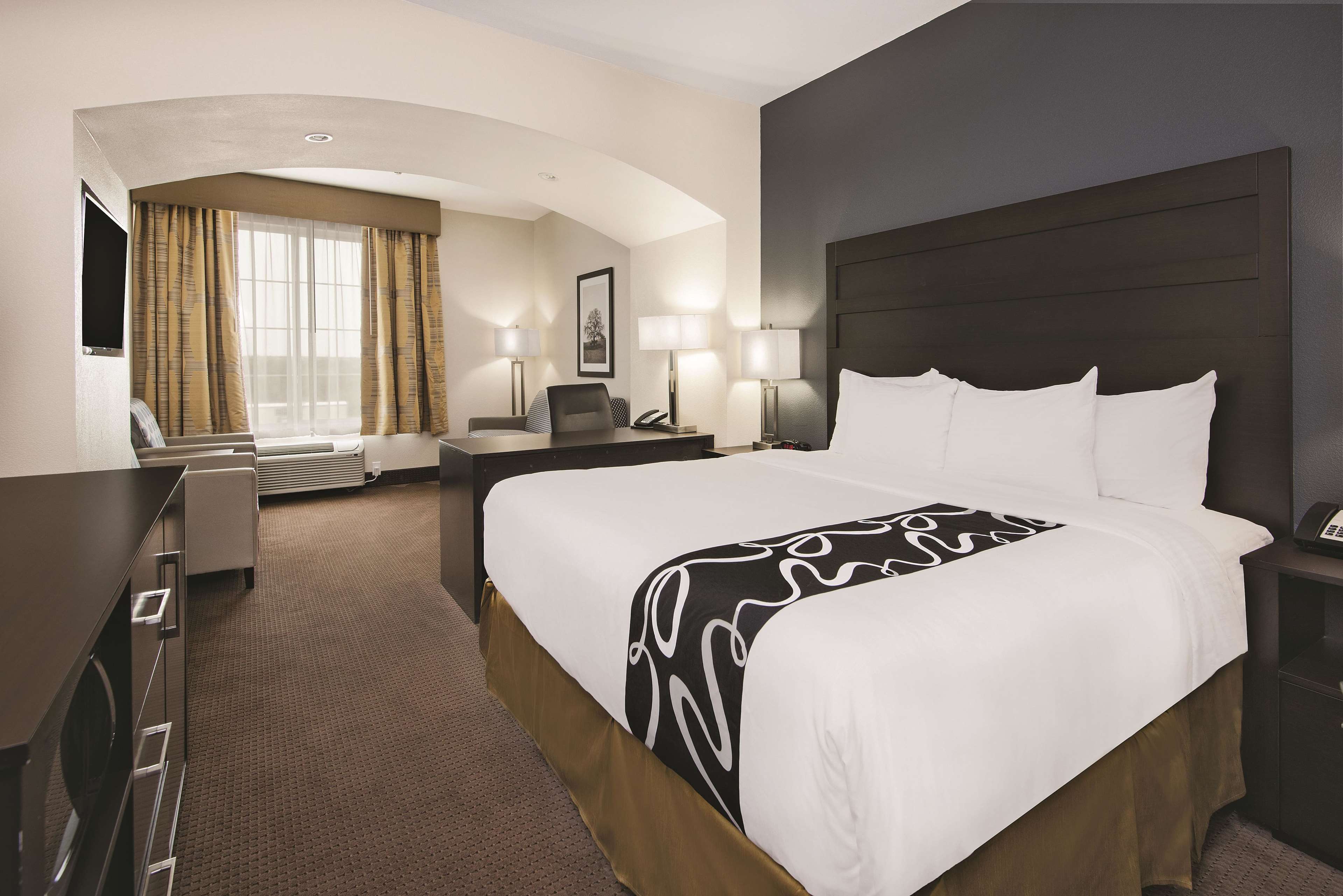 La Quinta Inn & Suites by Wyndham Karnes City - Kenedy