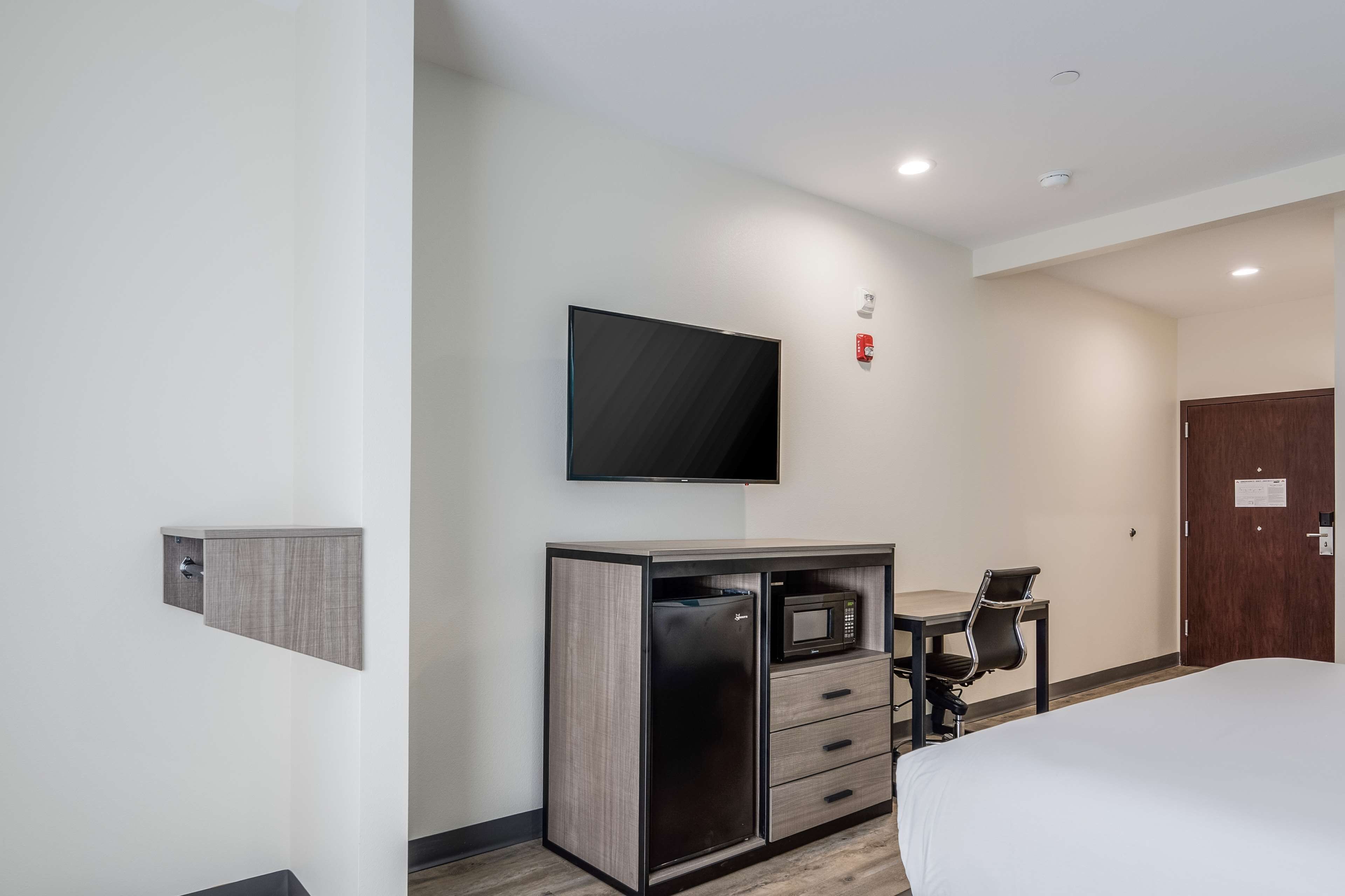 Americas Best Value Inn & Suites Katy