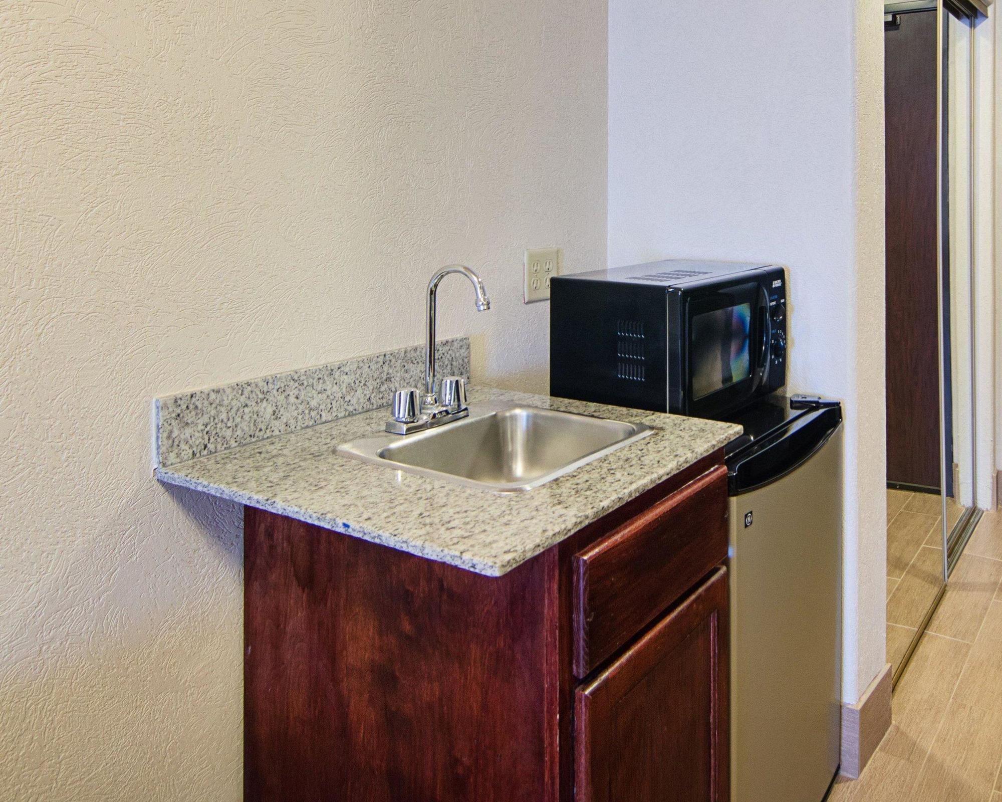 Comfort Inn & Suites Houston West-Katy