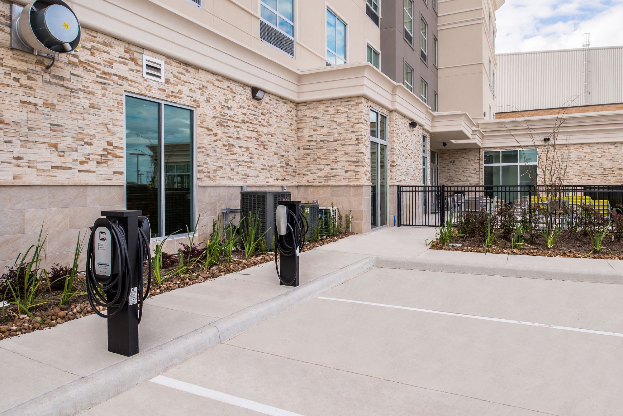 Holiday Inn & Suites Houston West - Katy Mills