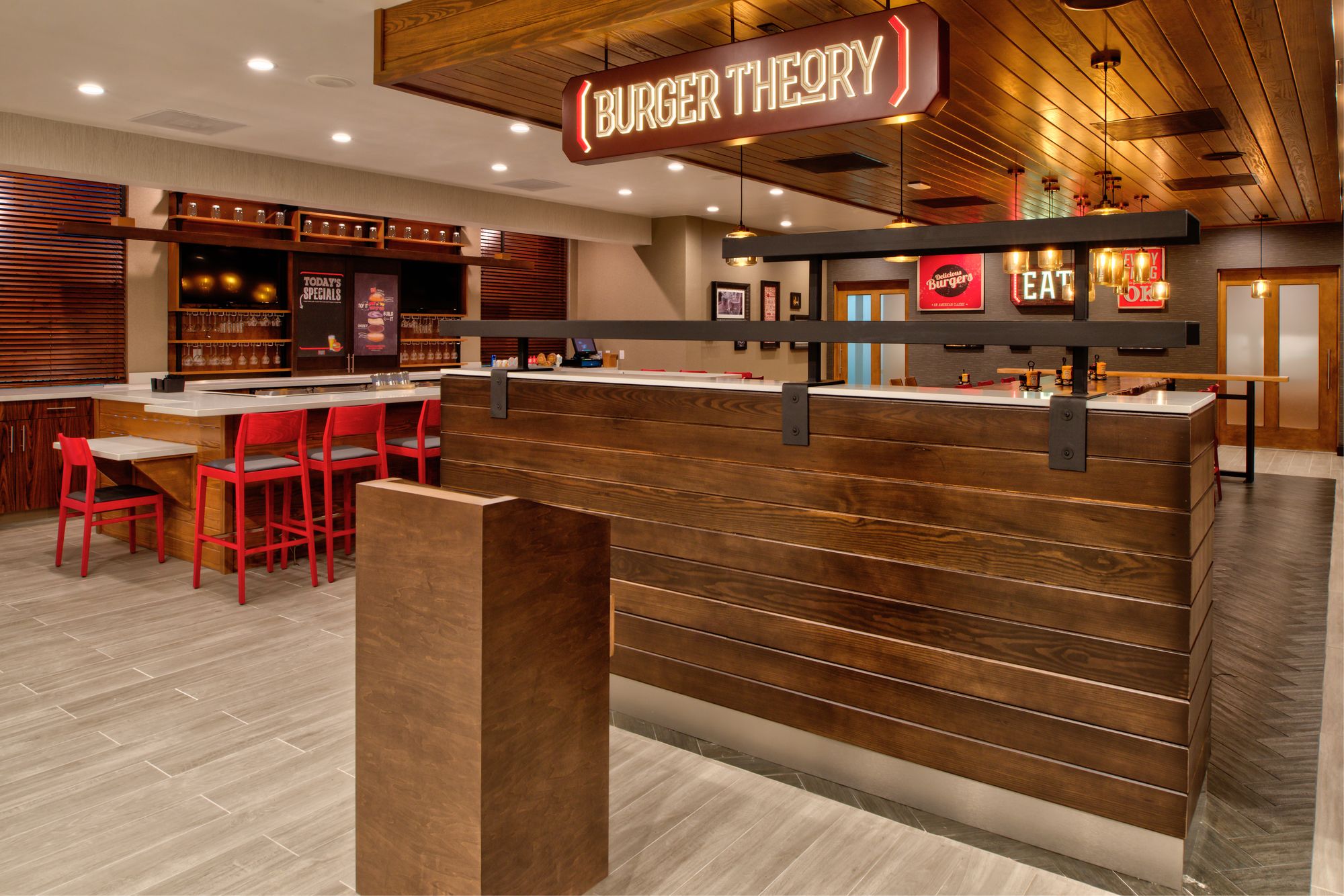 Holiday Inn & Suites Houston West - Katy Mills