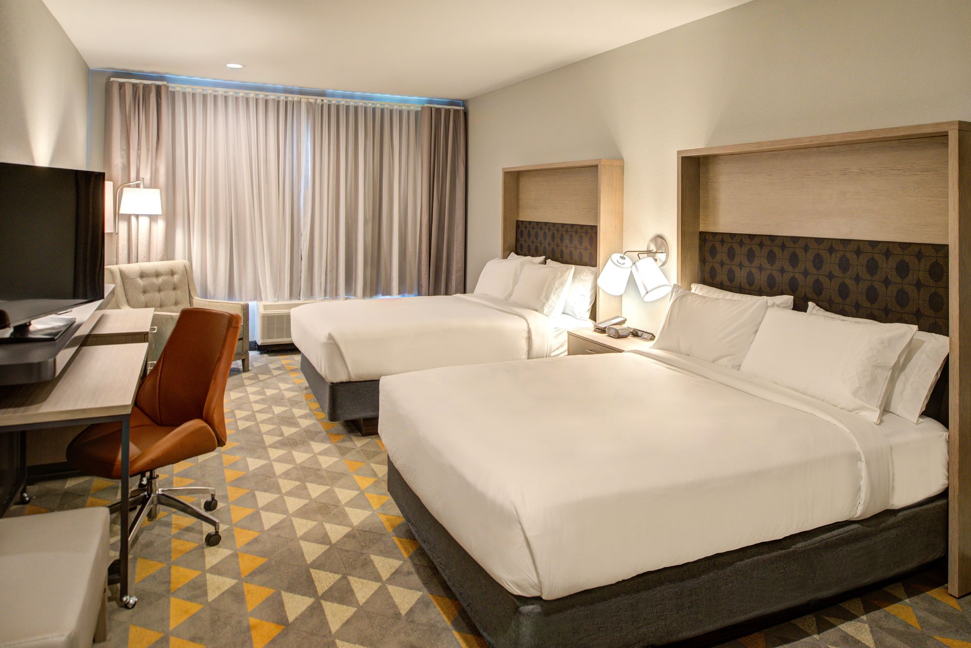 Holiday Inn & Suites Houston West - Katy Mills
