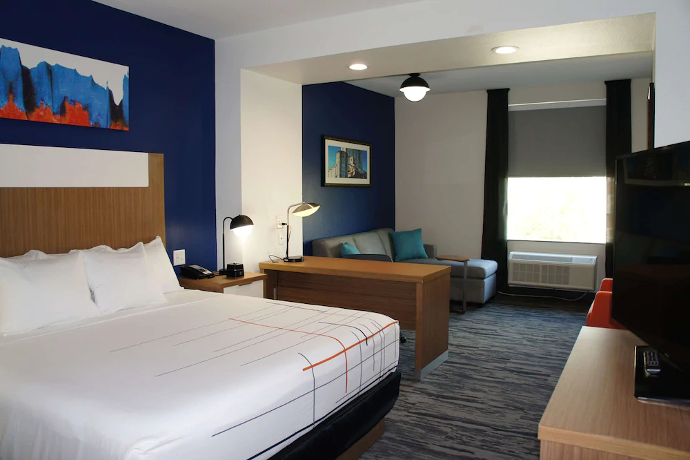 La Quinta Inn & Suites by Wyndham Katy