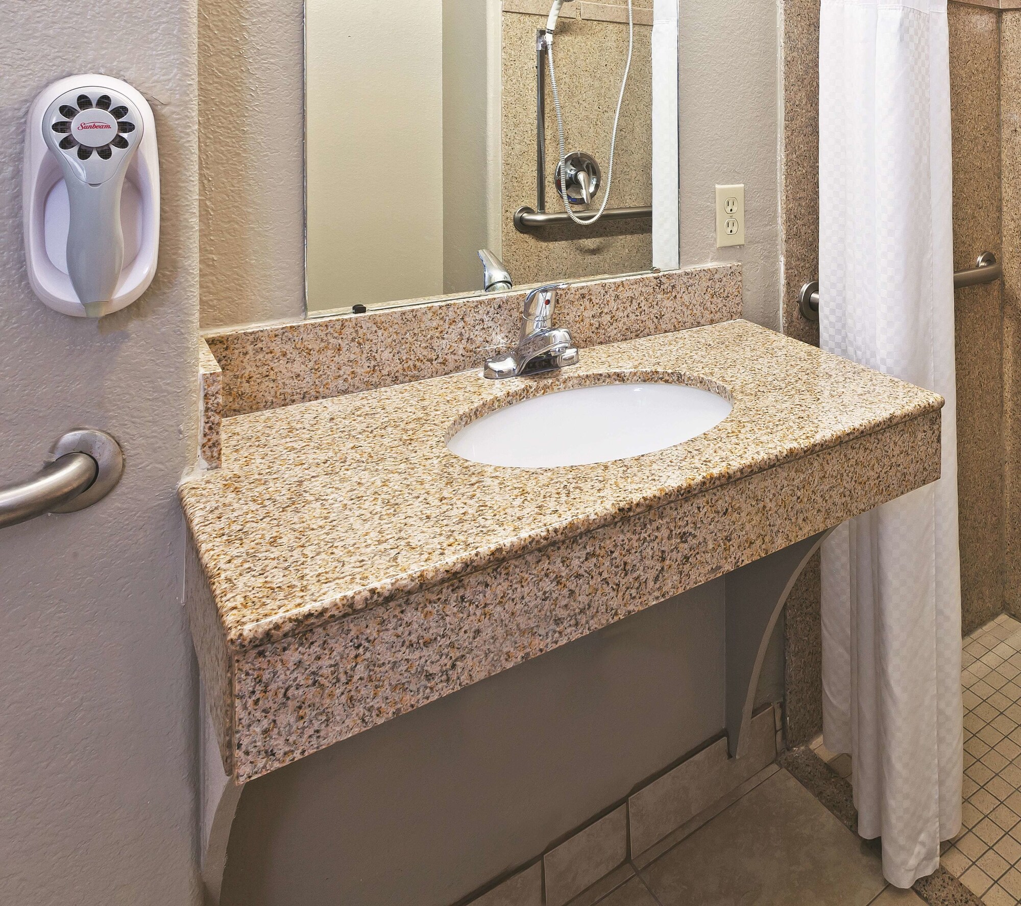 Palacio Royale Inn Signature