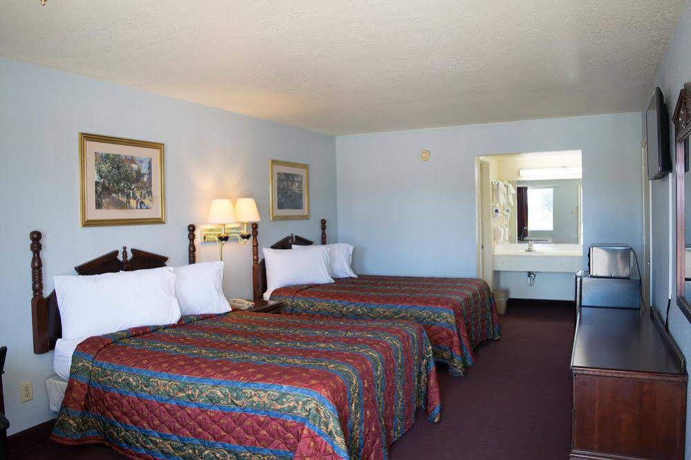 Countryside Inn