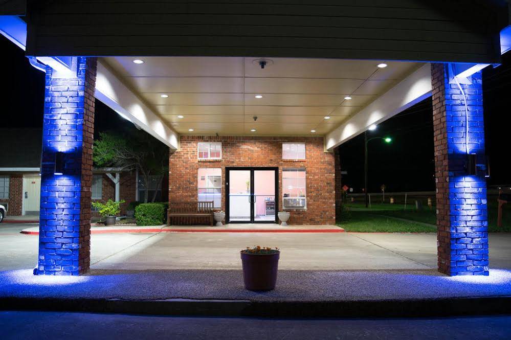 Countryside Inn