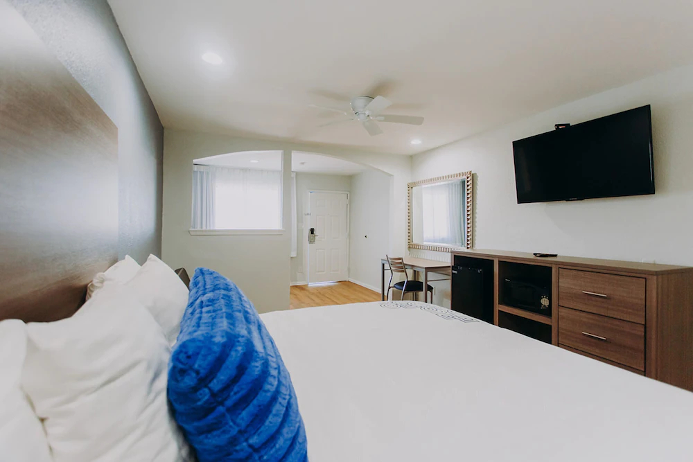 Scottish Inn & Suites - Kemah Boardwalk