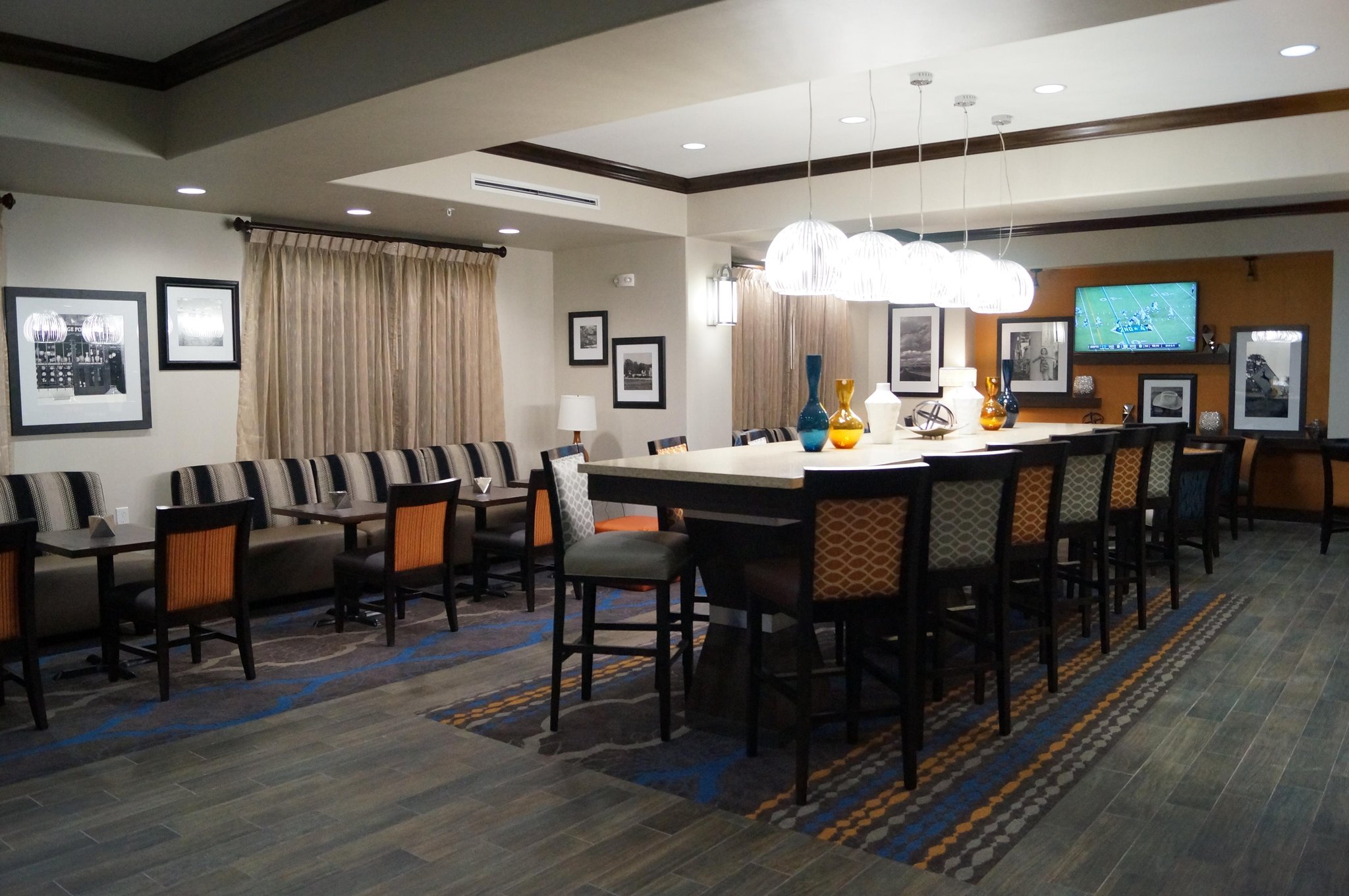 Hampton Inn Kenedy