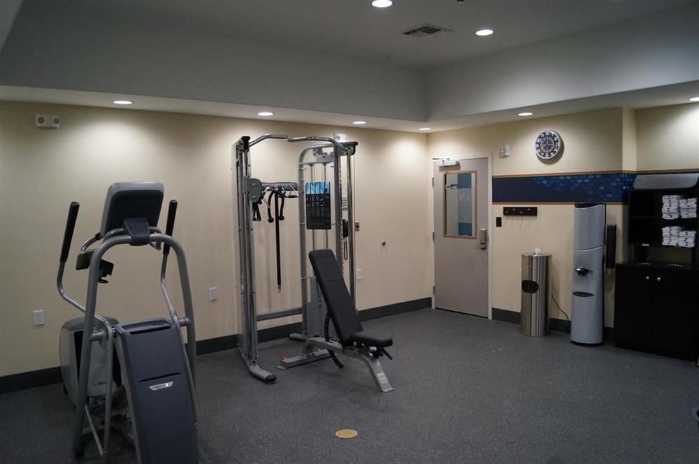 Hampton Inn Kenedy