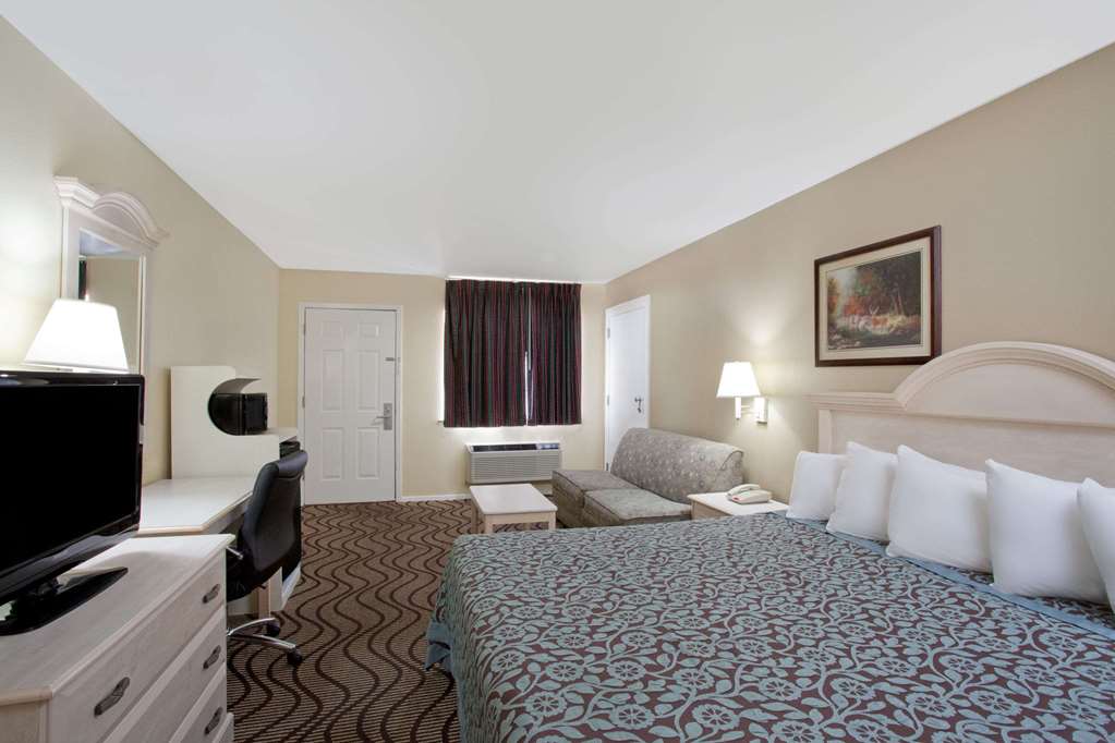 Days Inn by Wyndham Kerrville