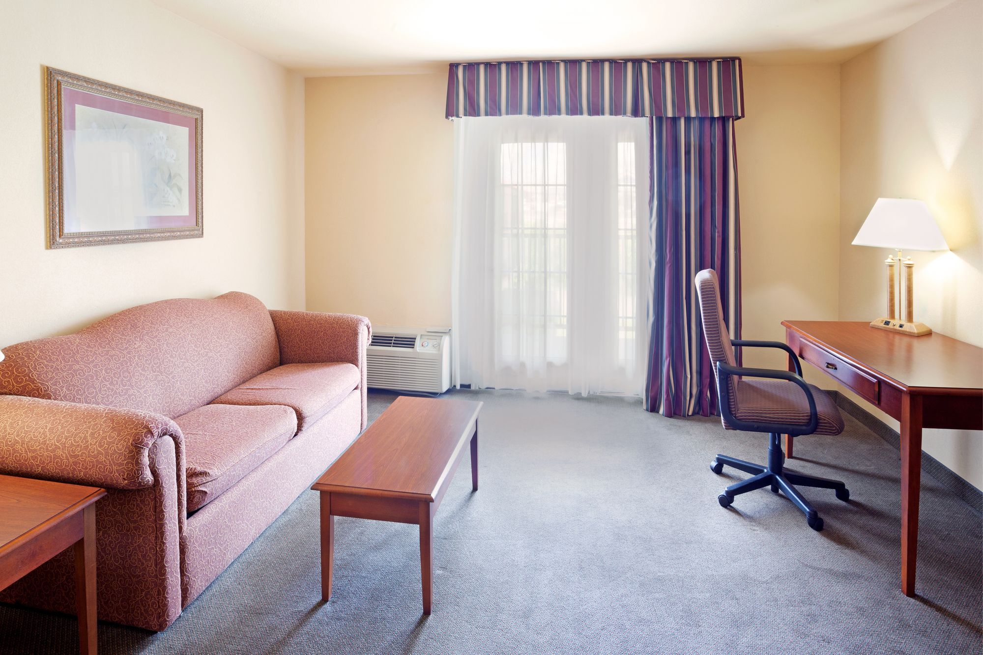 Holiday Inn Express Hotel & Suites Kerrville