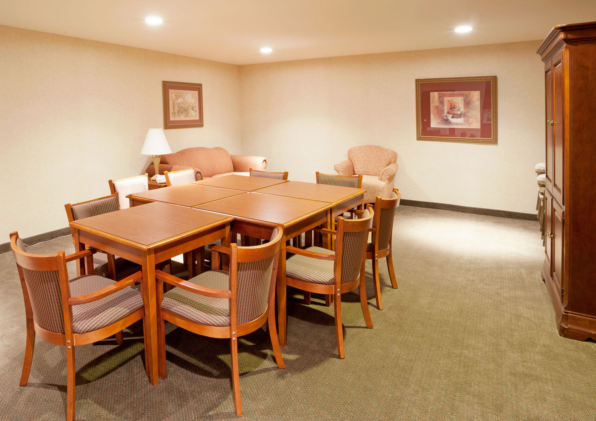 Holiday Inn Express Hotel & Suites Kerrville