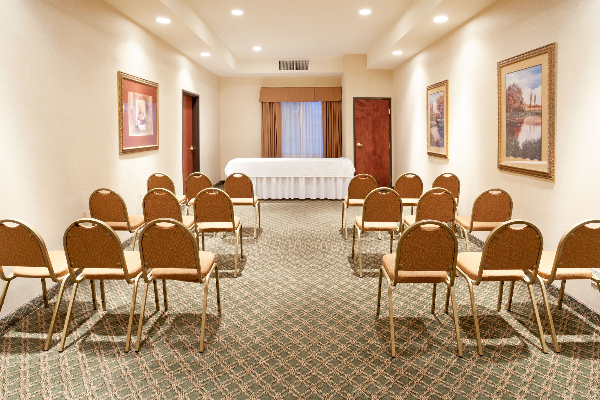 Holiday Inn Express Hotel & Suites Kerrville
