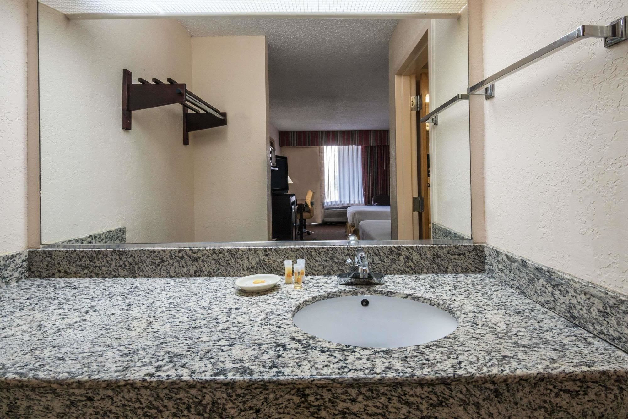 Days Inn by Wyndham Killeen Fort Hood