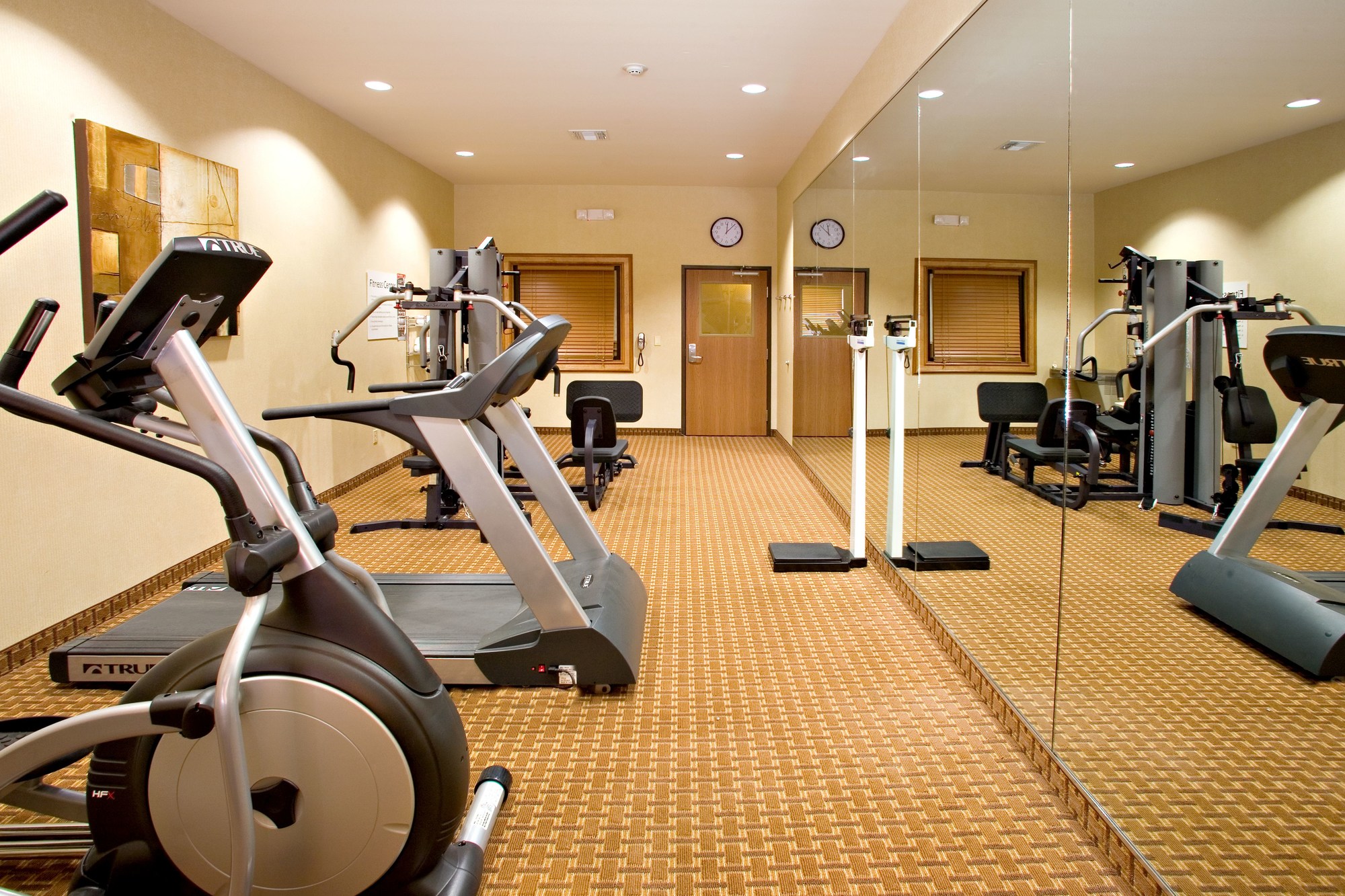 Holiday Inn Express & Suites Kingsville