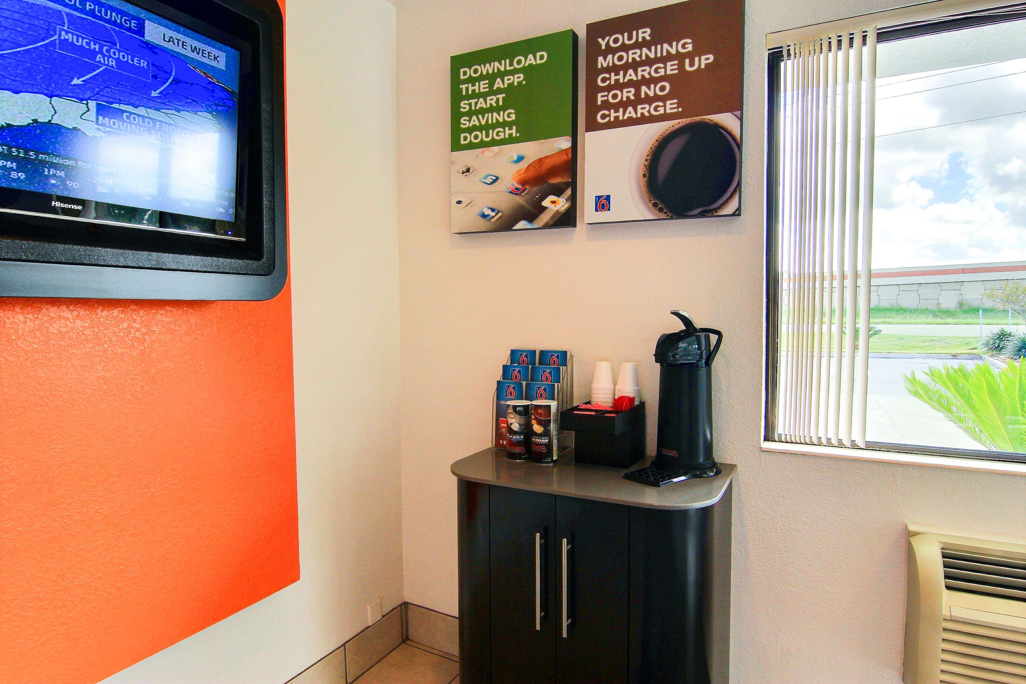 Motel 6 Kingsville