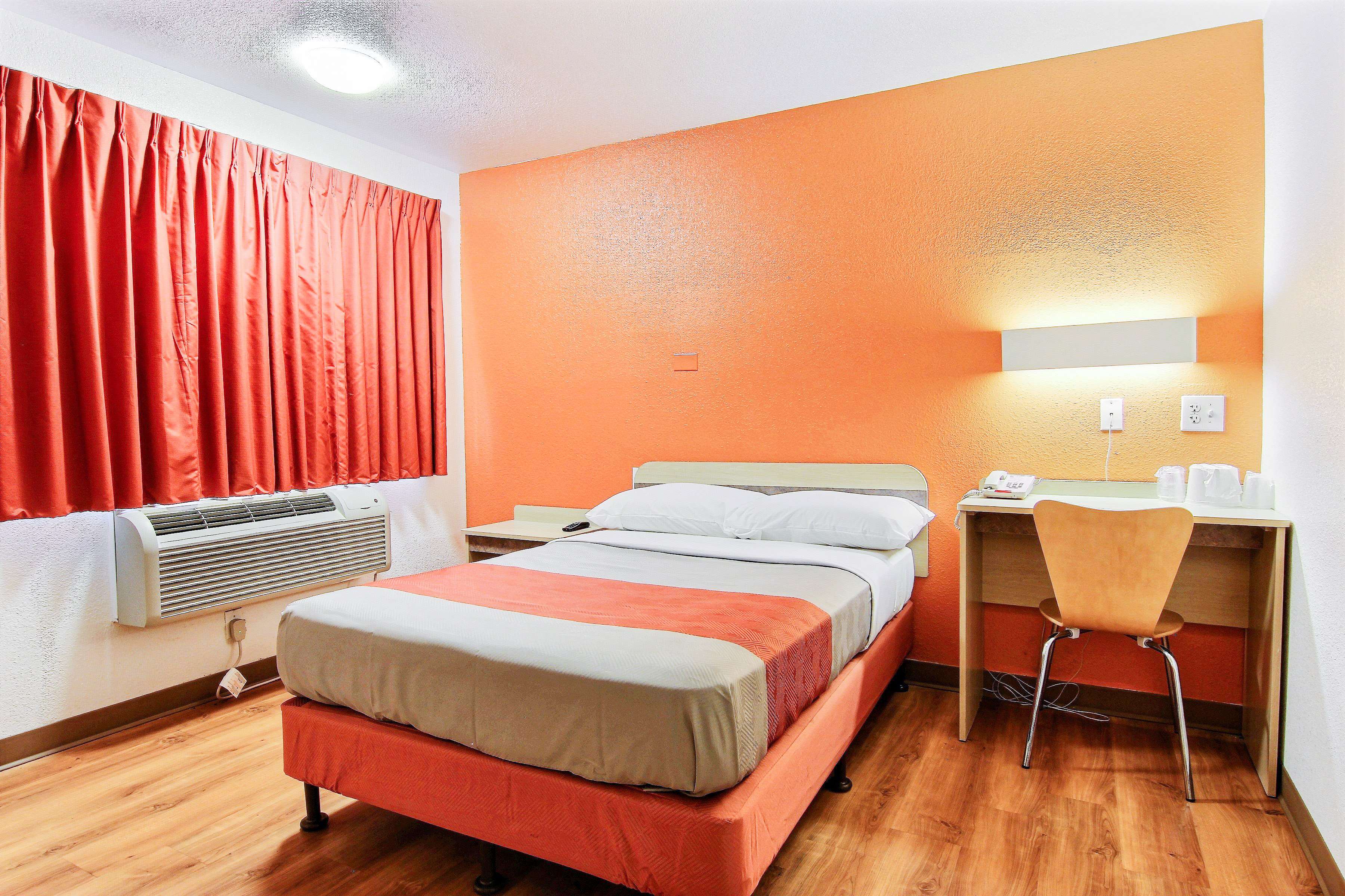 Motel 6 Kingsville
