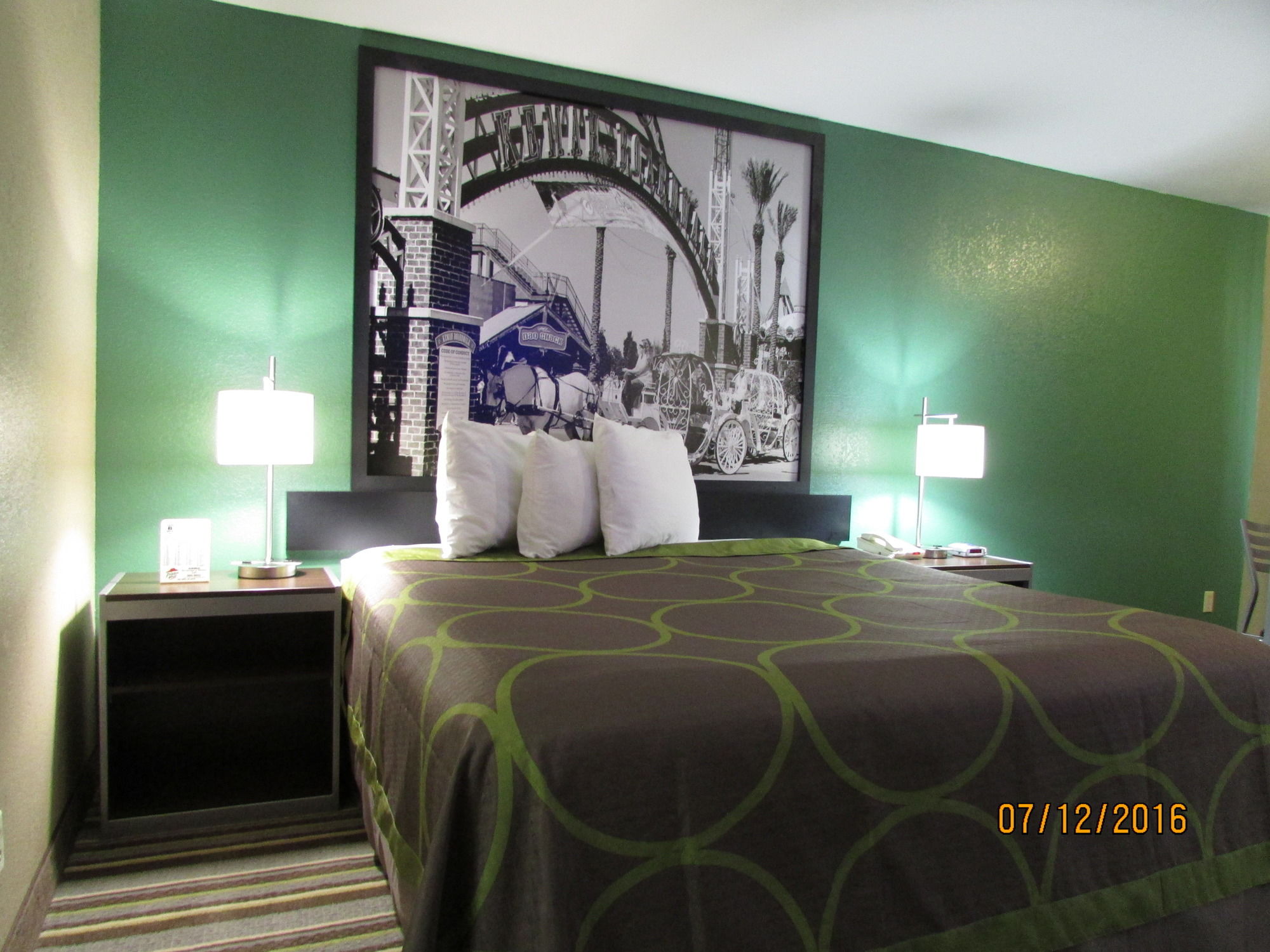 Super 8 by Wyndham Kingsville