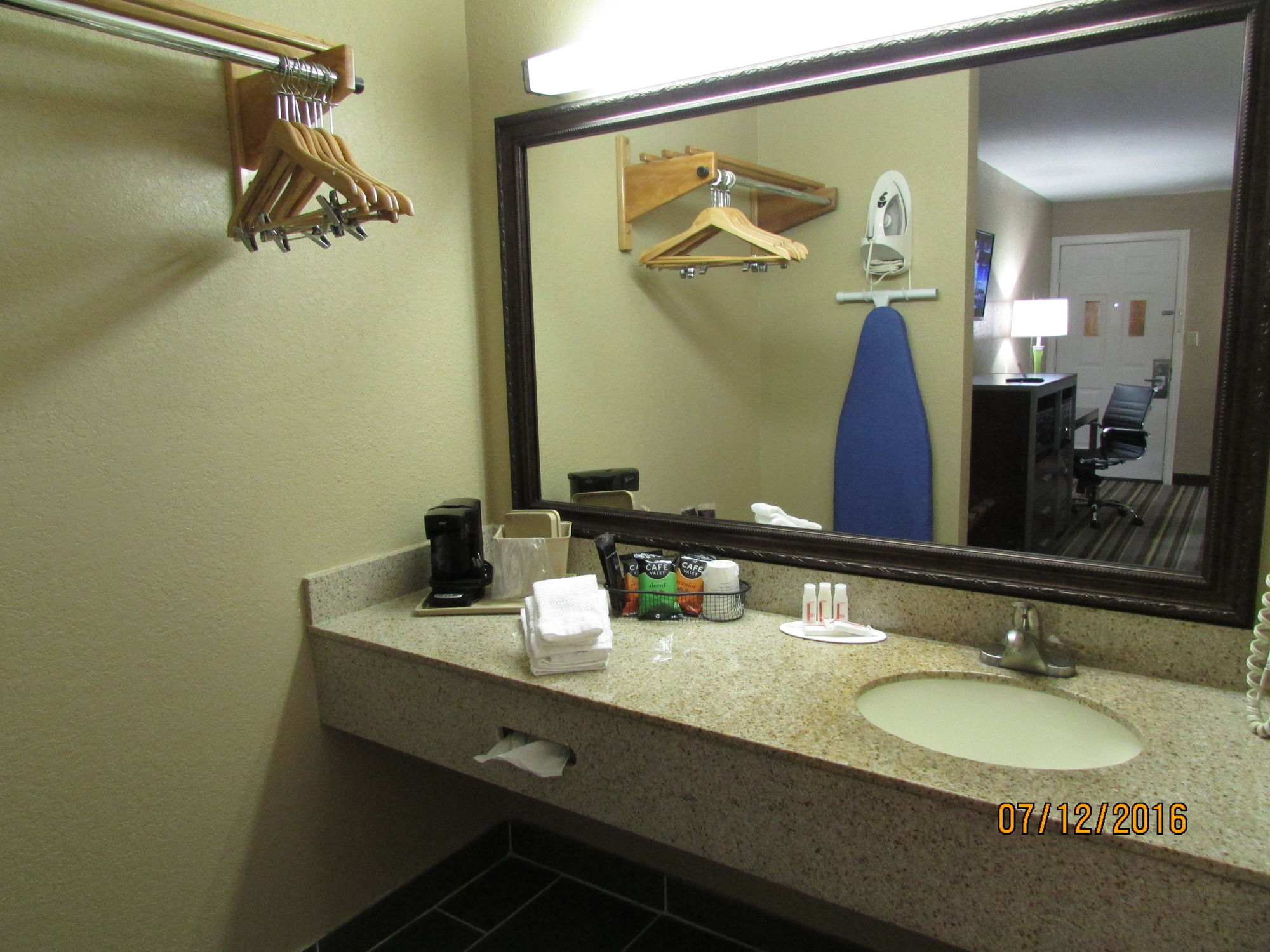 Super 8 by Wyndham Kingsville