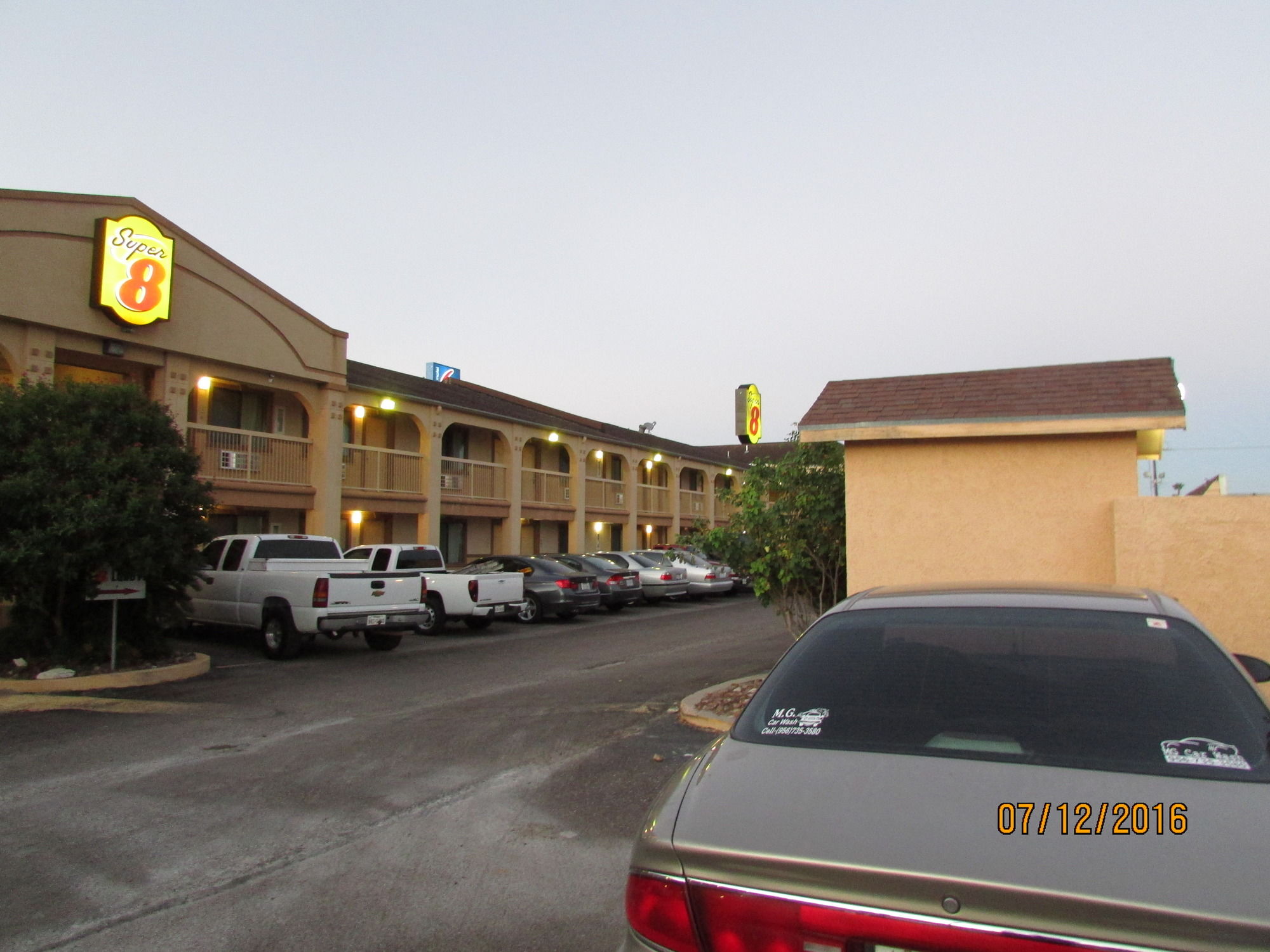 Super 8 by Wyndham Kingsville