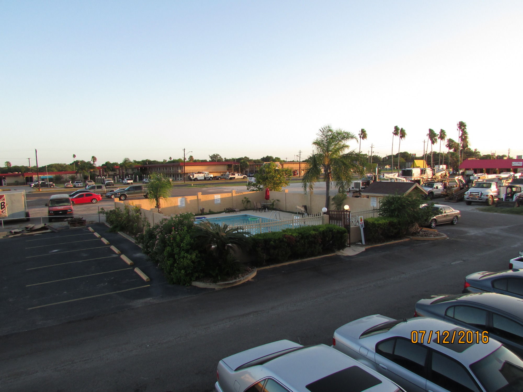 Super 8 by Wyndham Kingsville