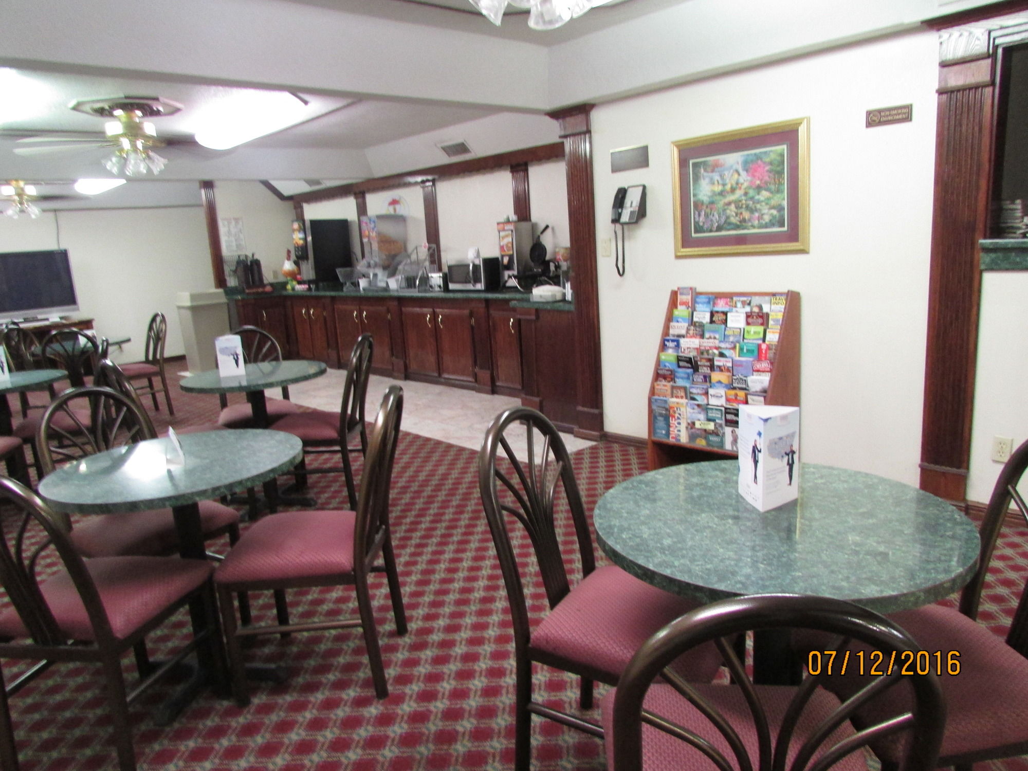 Super 8 by Wyndham Kingsville