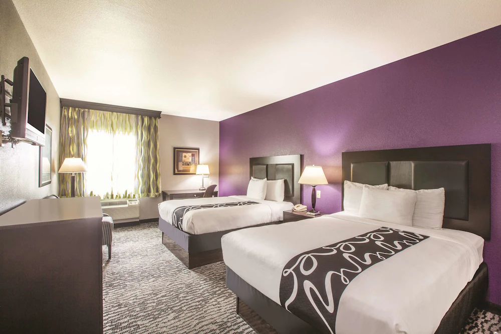 La Quinta Inn & Suites by Wyndham Kyle - Austin South