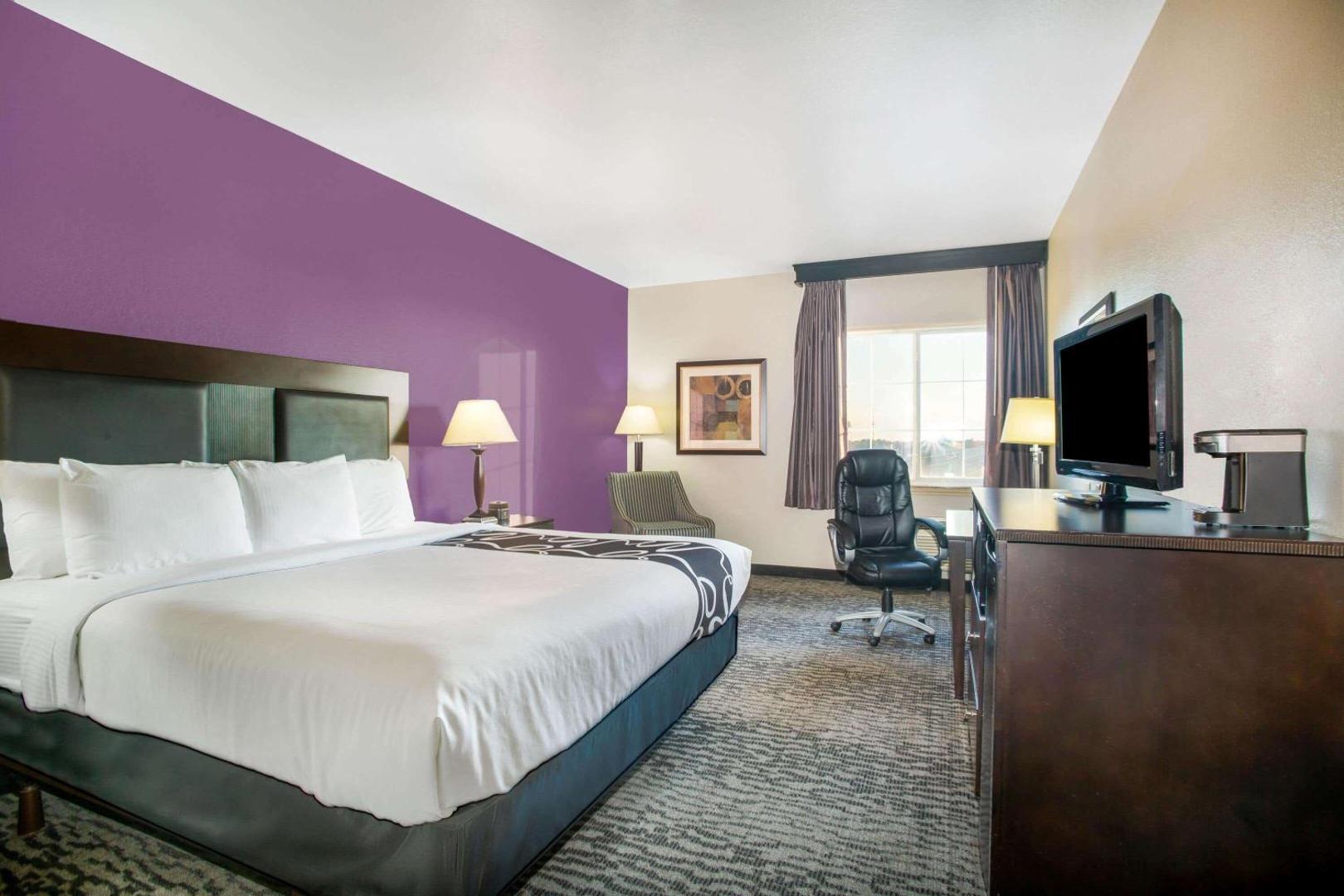 La Quinta Inn & Suites by Wyndham Kyle - Austin South