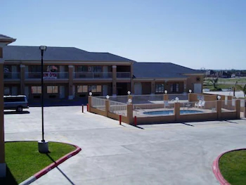 Texas Inn & Suites