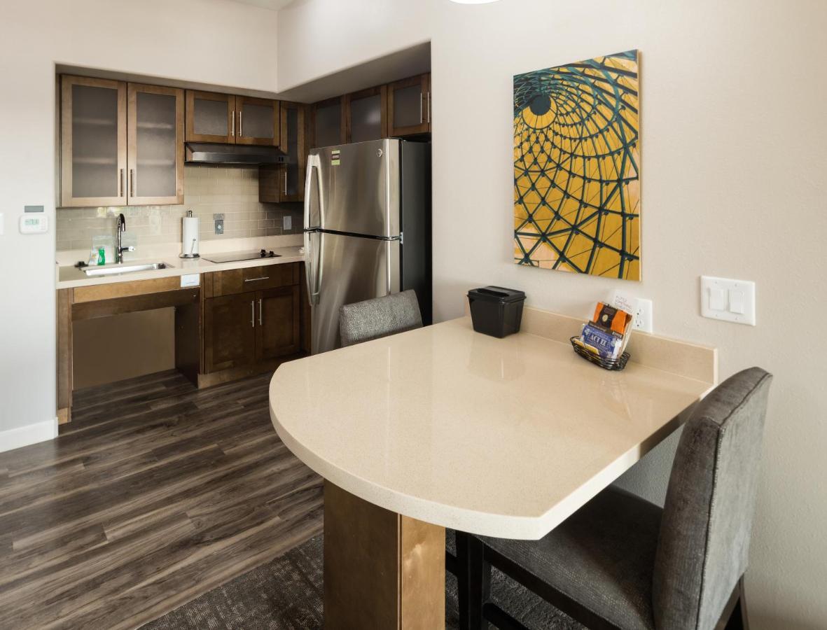 Staybridge Suites Lake Jackson