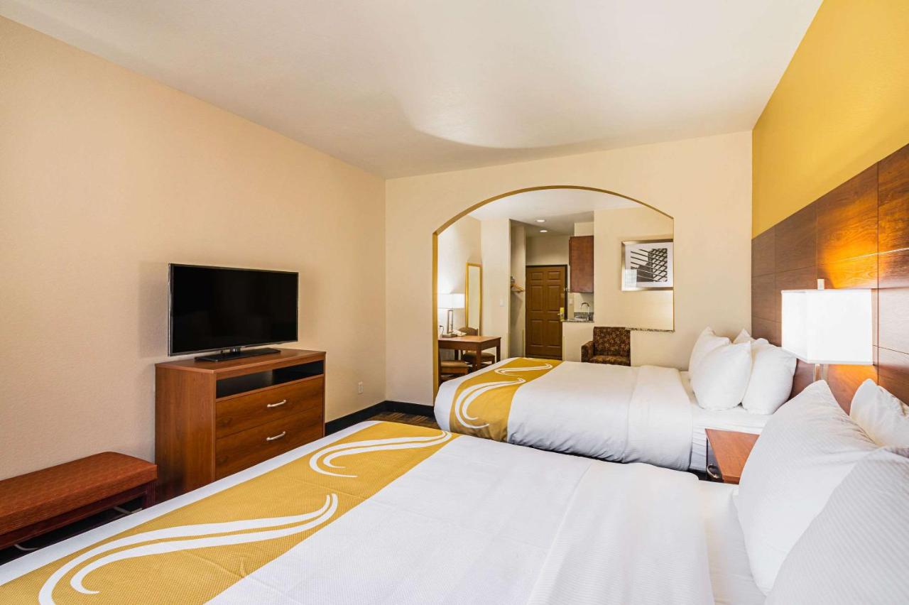 Quality Inn & Suites