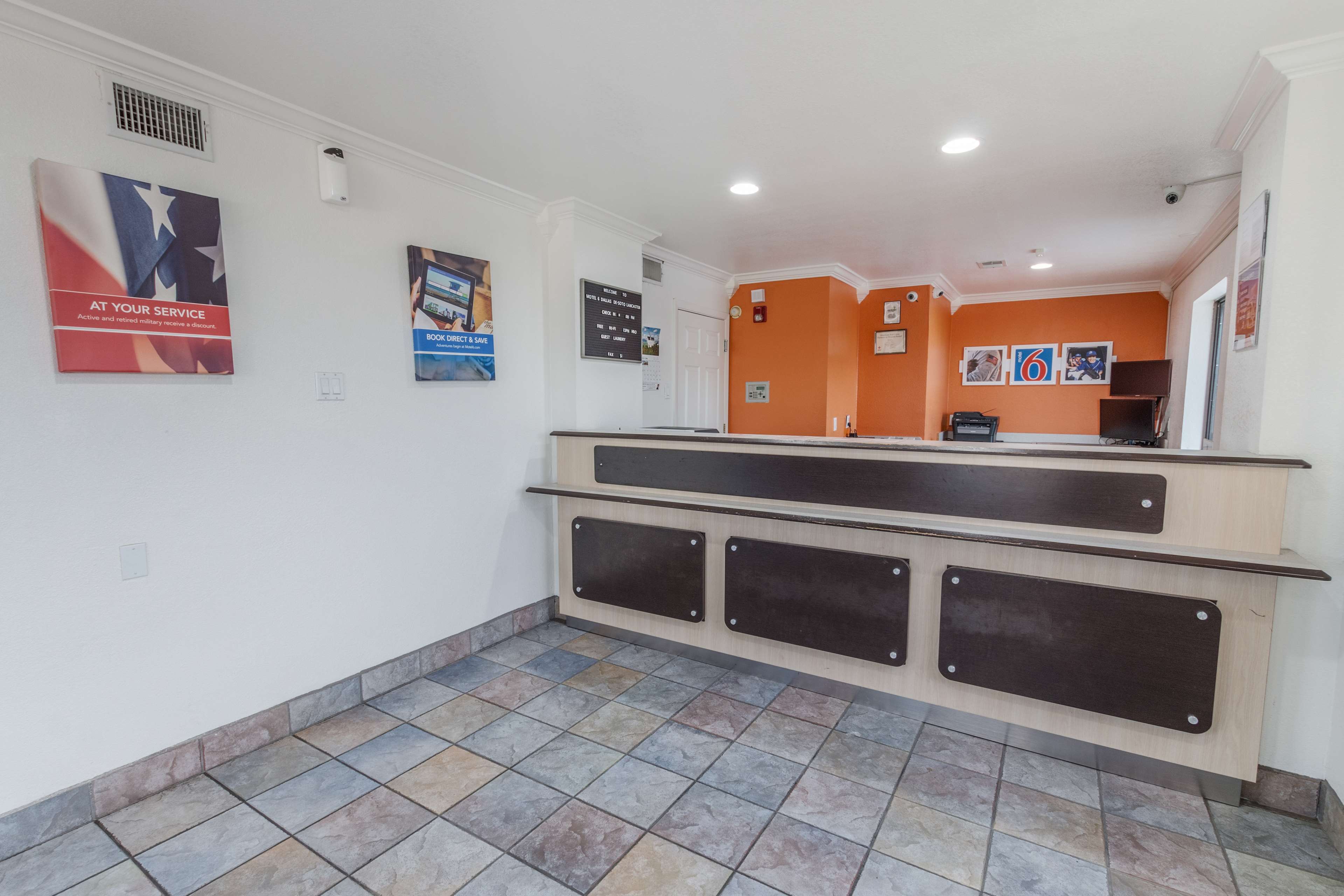 Motel 6 Lancaster, TX - Desoto - Lancaster