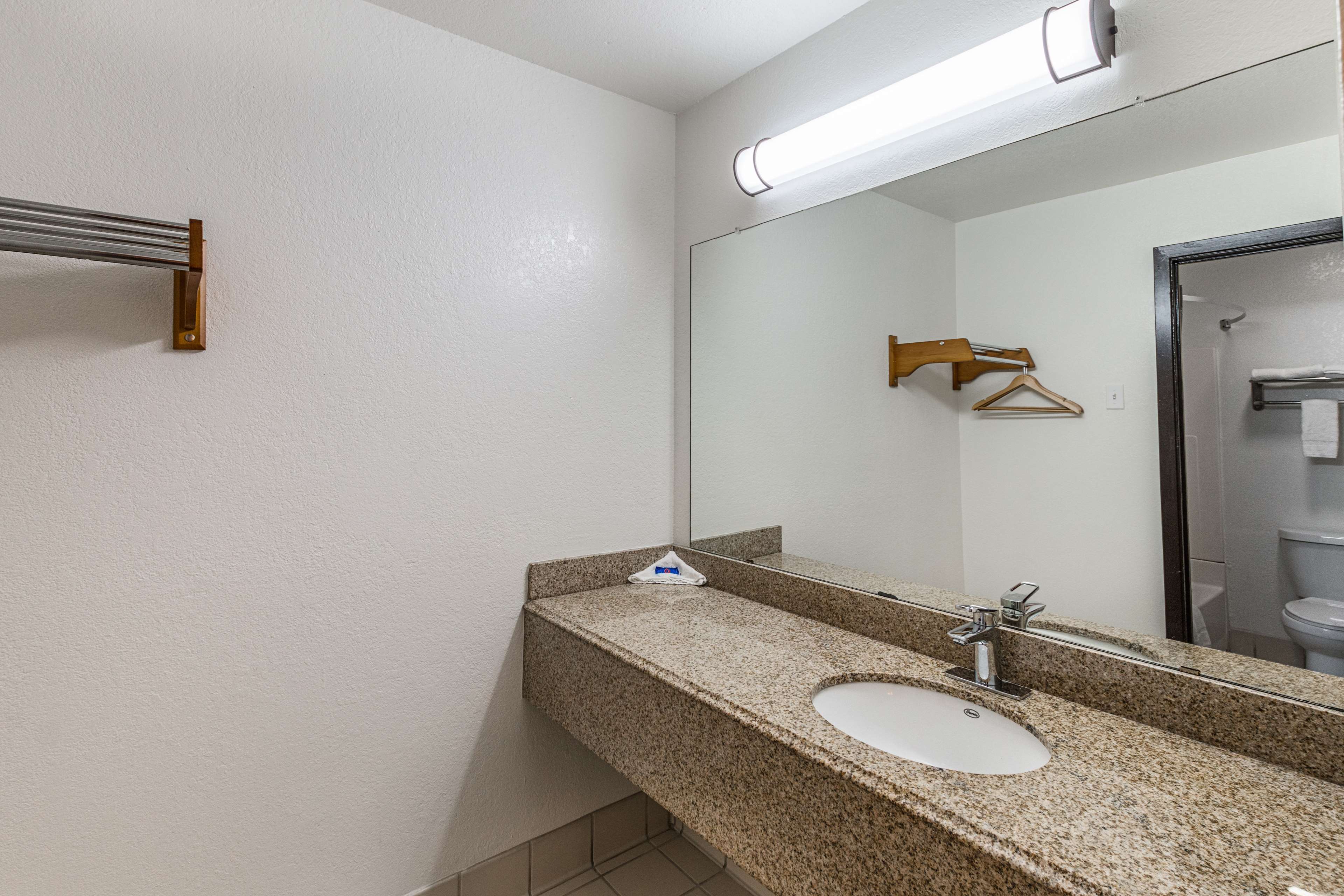 Motel 6 Lancaster, TX - Desoto - Lancaster