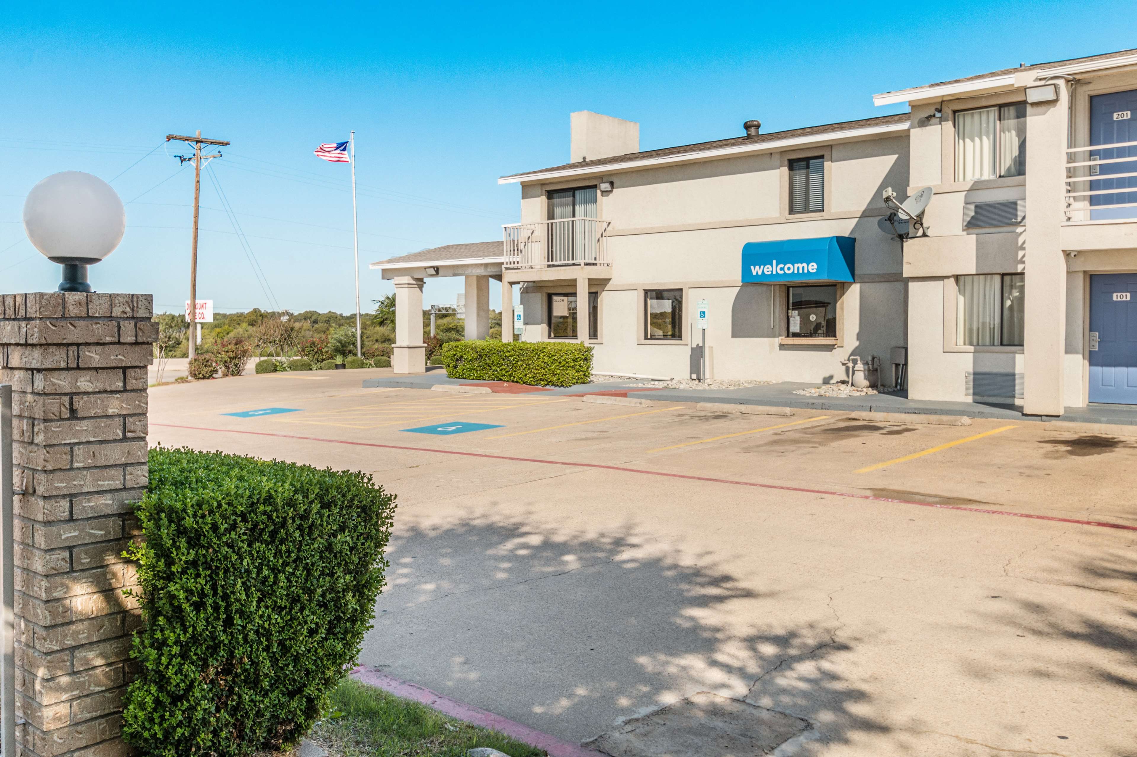 Motel 6 Lancaster, TX - Desoto - Lancaster