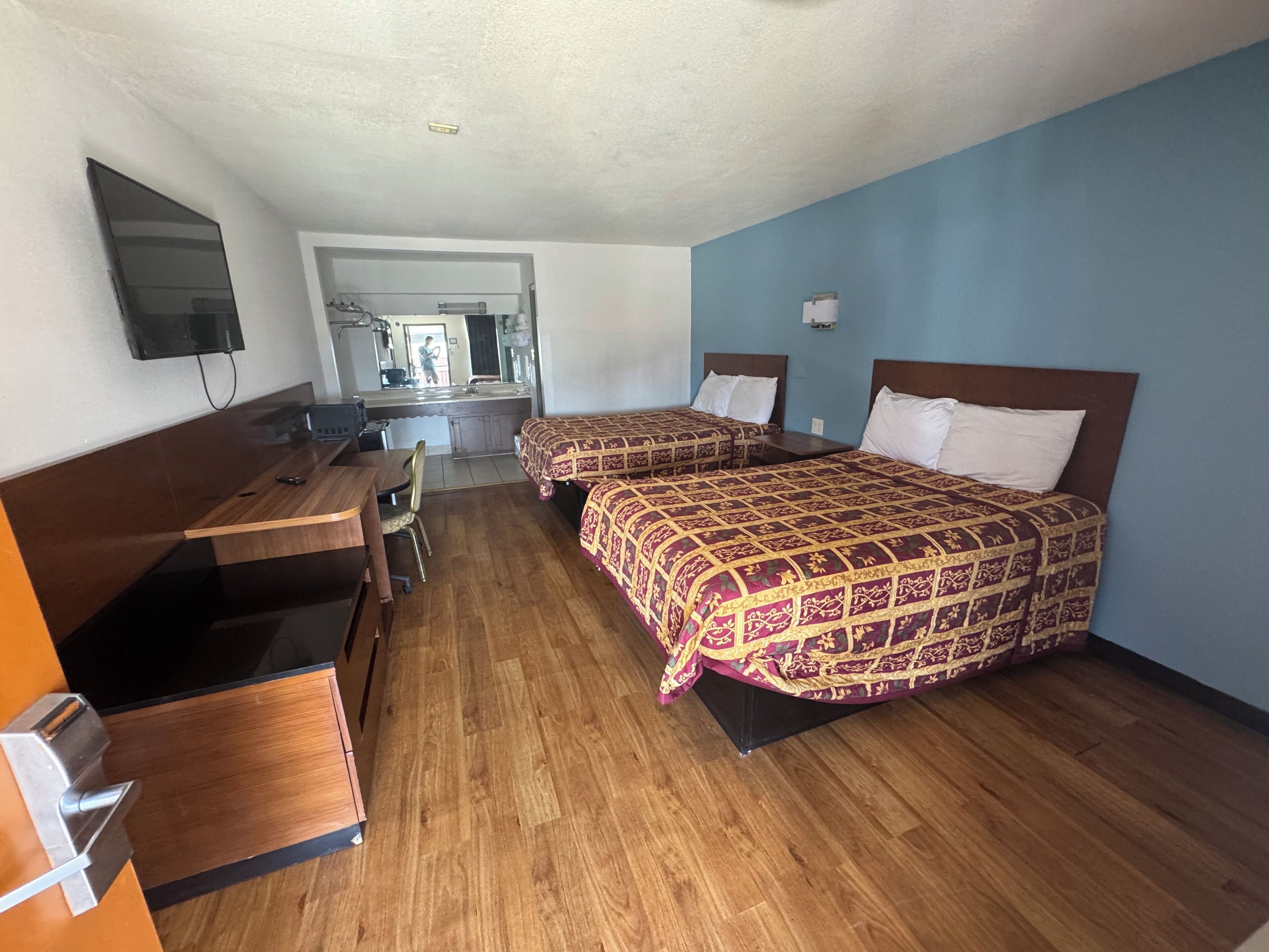 Spanish Trails Inn