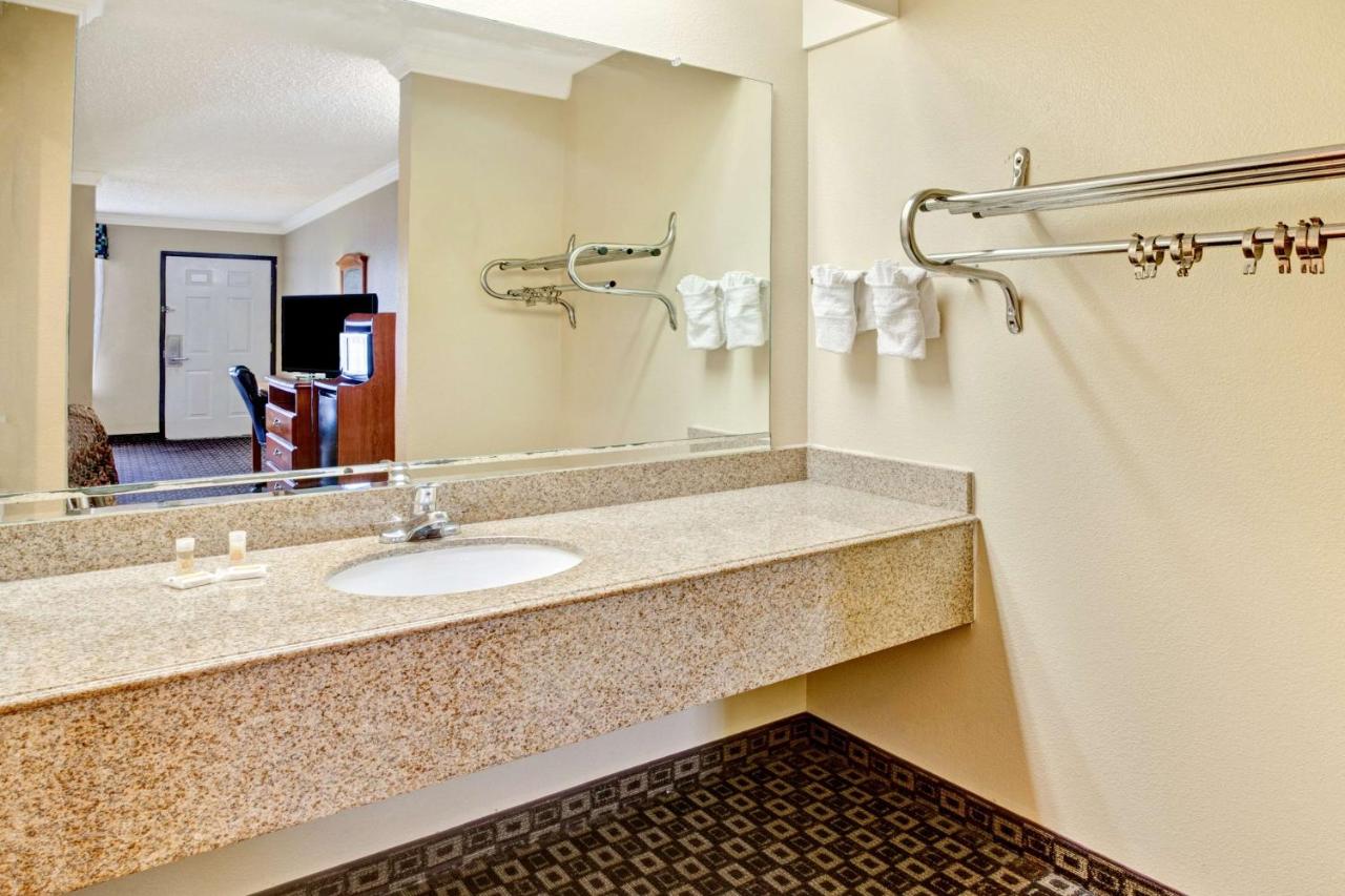 Motel 6 La Porte